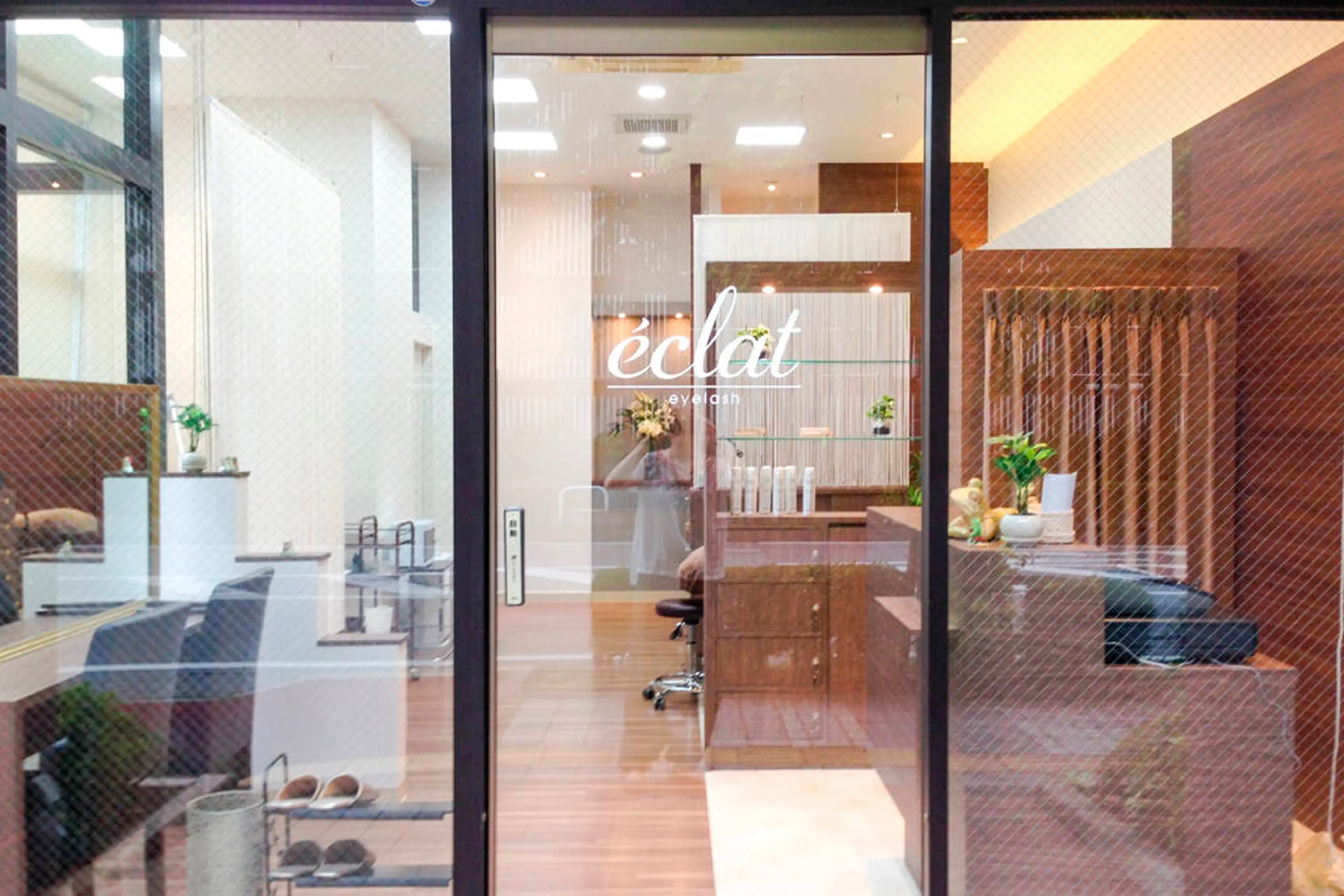 アルターエクラの内観・外観1