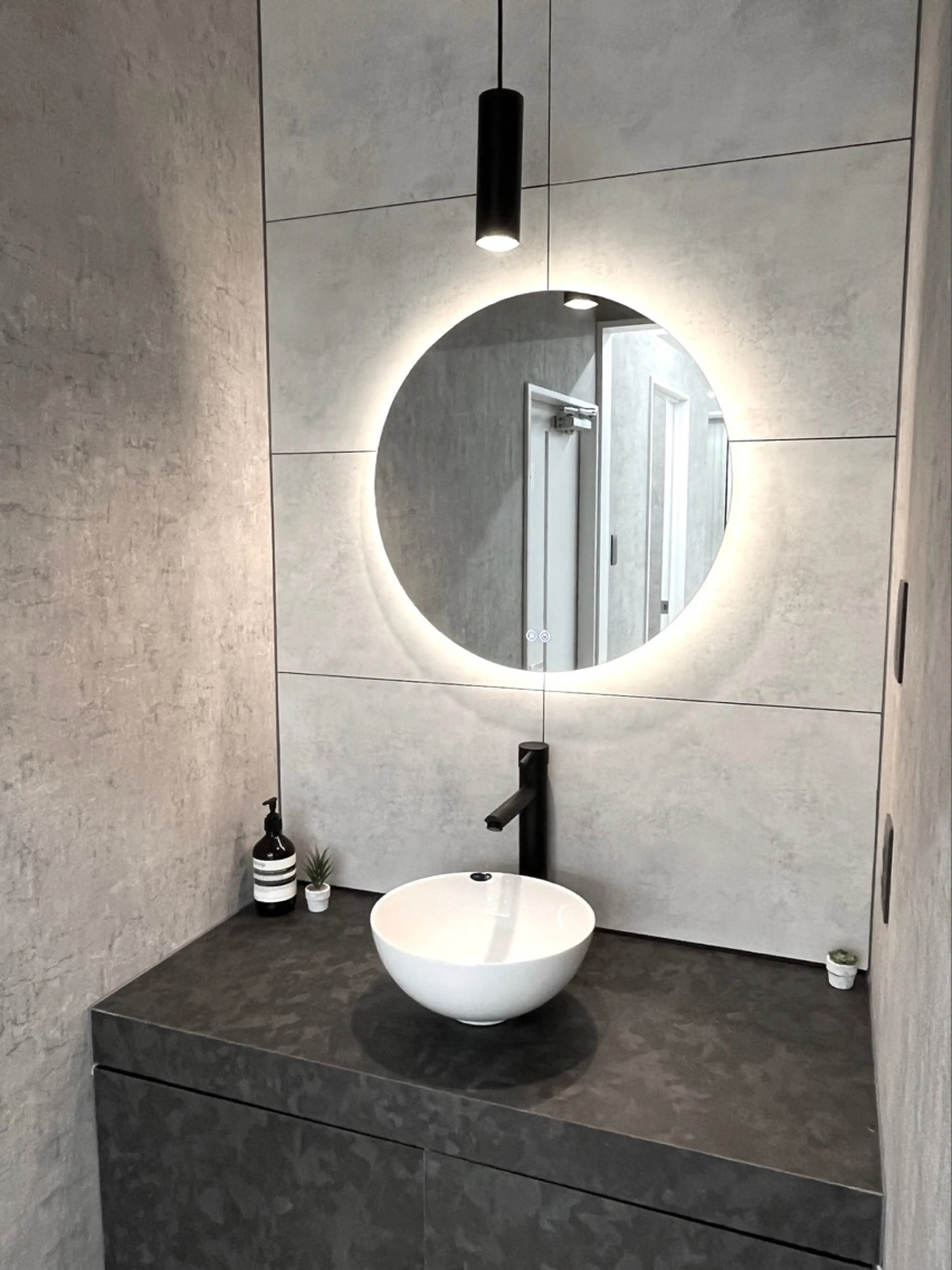 TRU NAIL&EYE　松戸店の内観・外観3