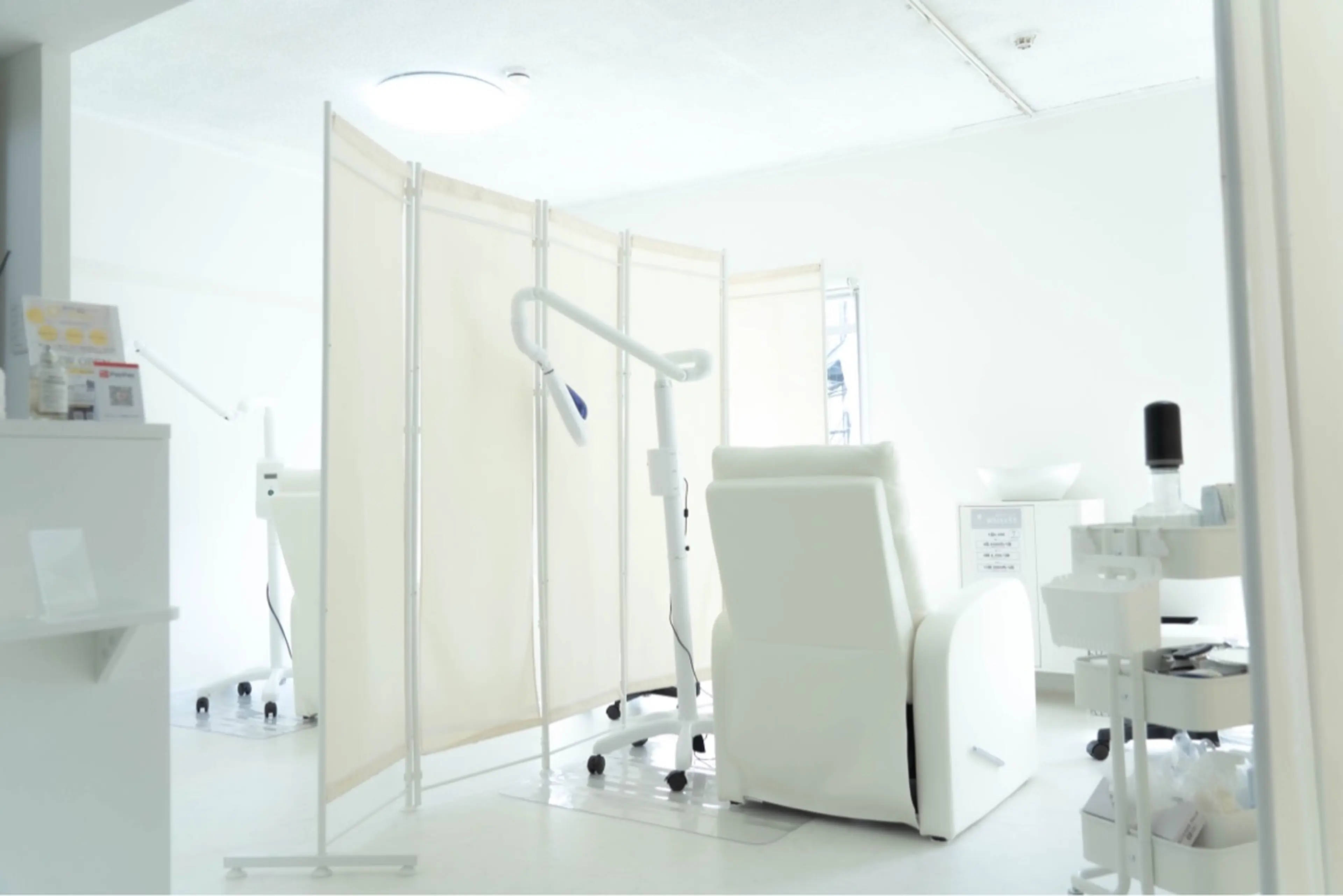 ホワイトニング専門店White33  久留米の内観・外観2