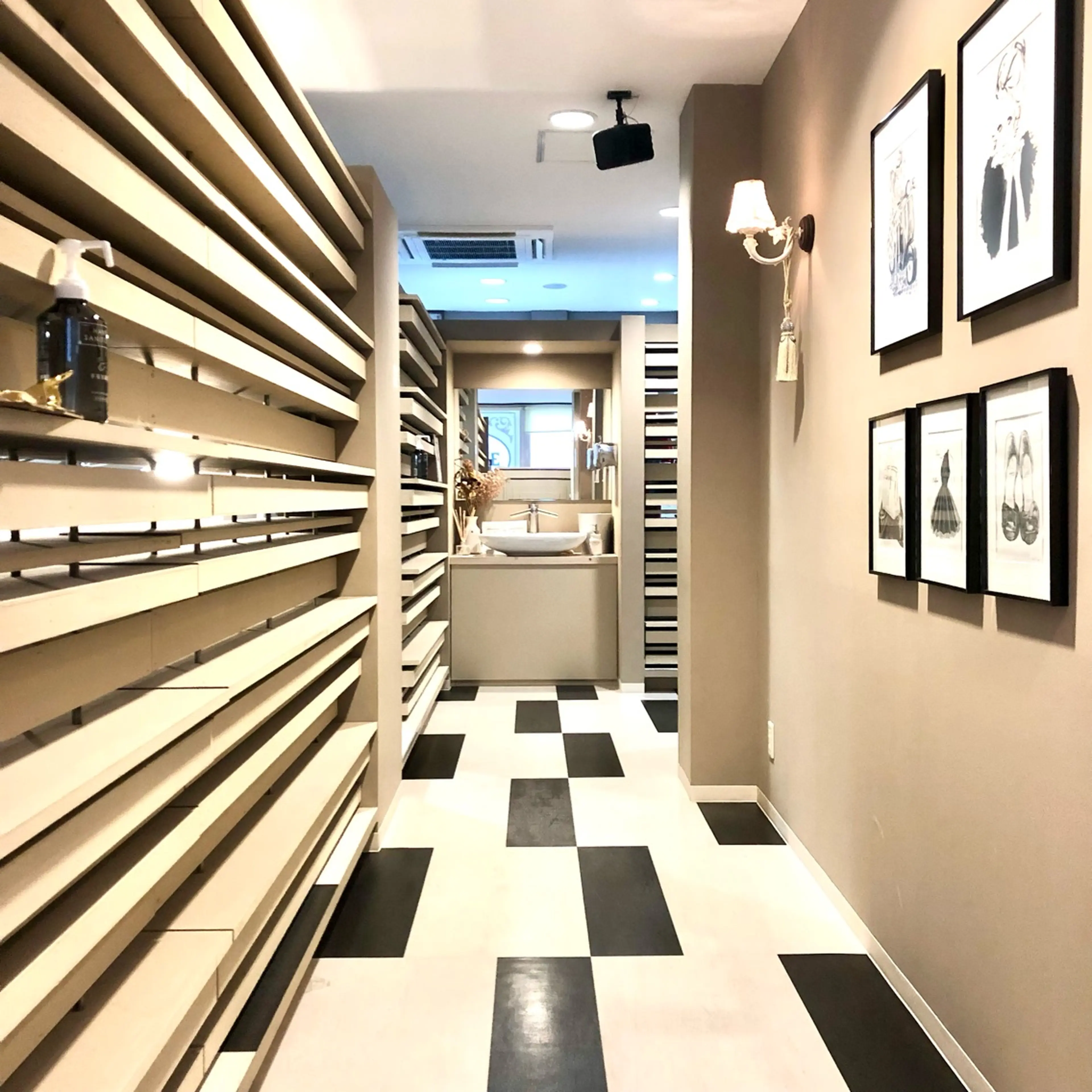 BEIGEの内観・外観2