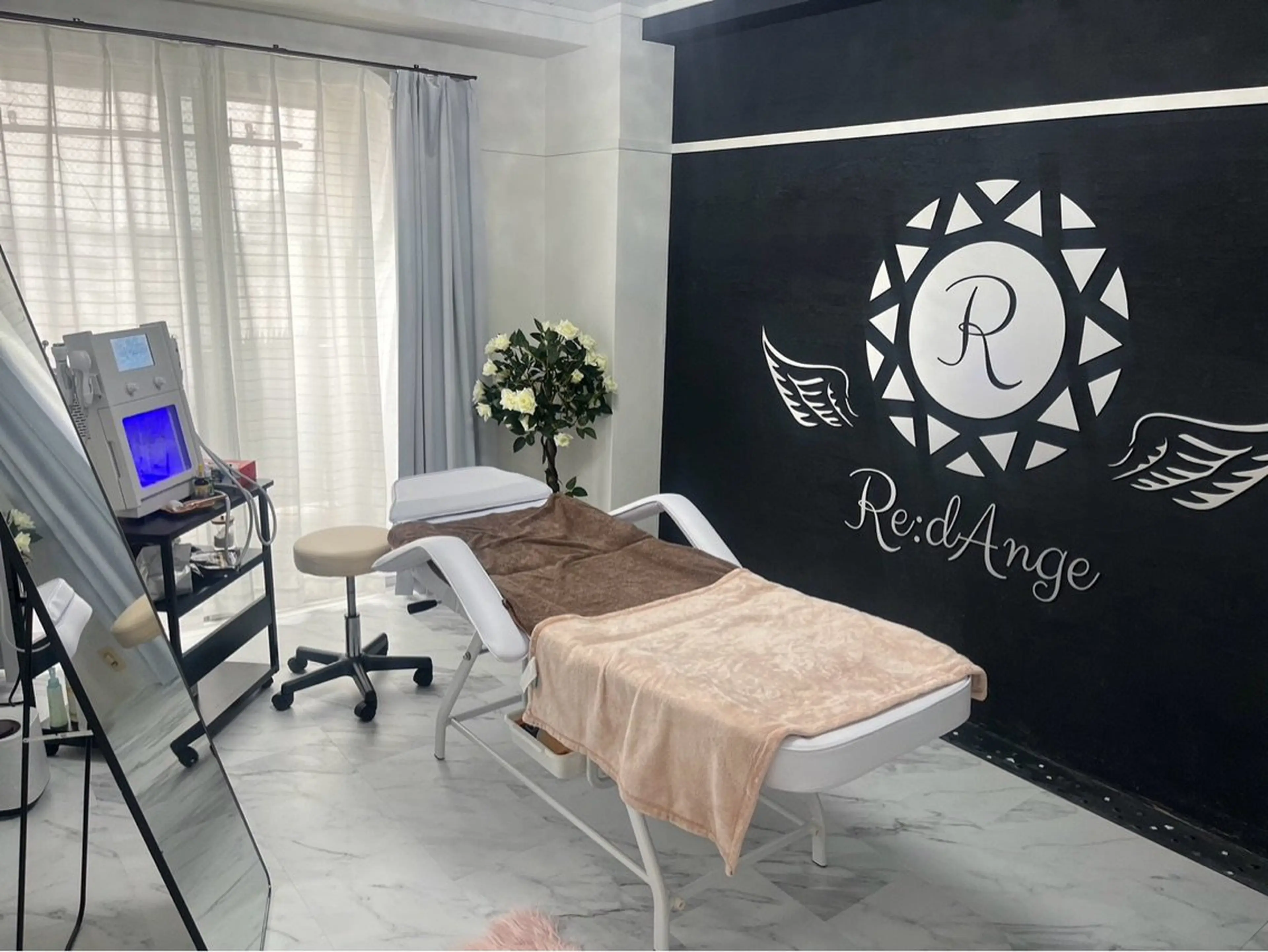 Re:dange春日部店の内観・外観1