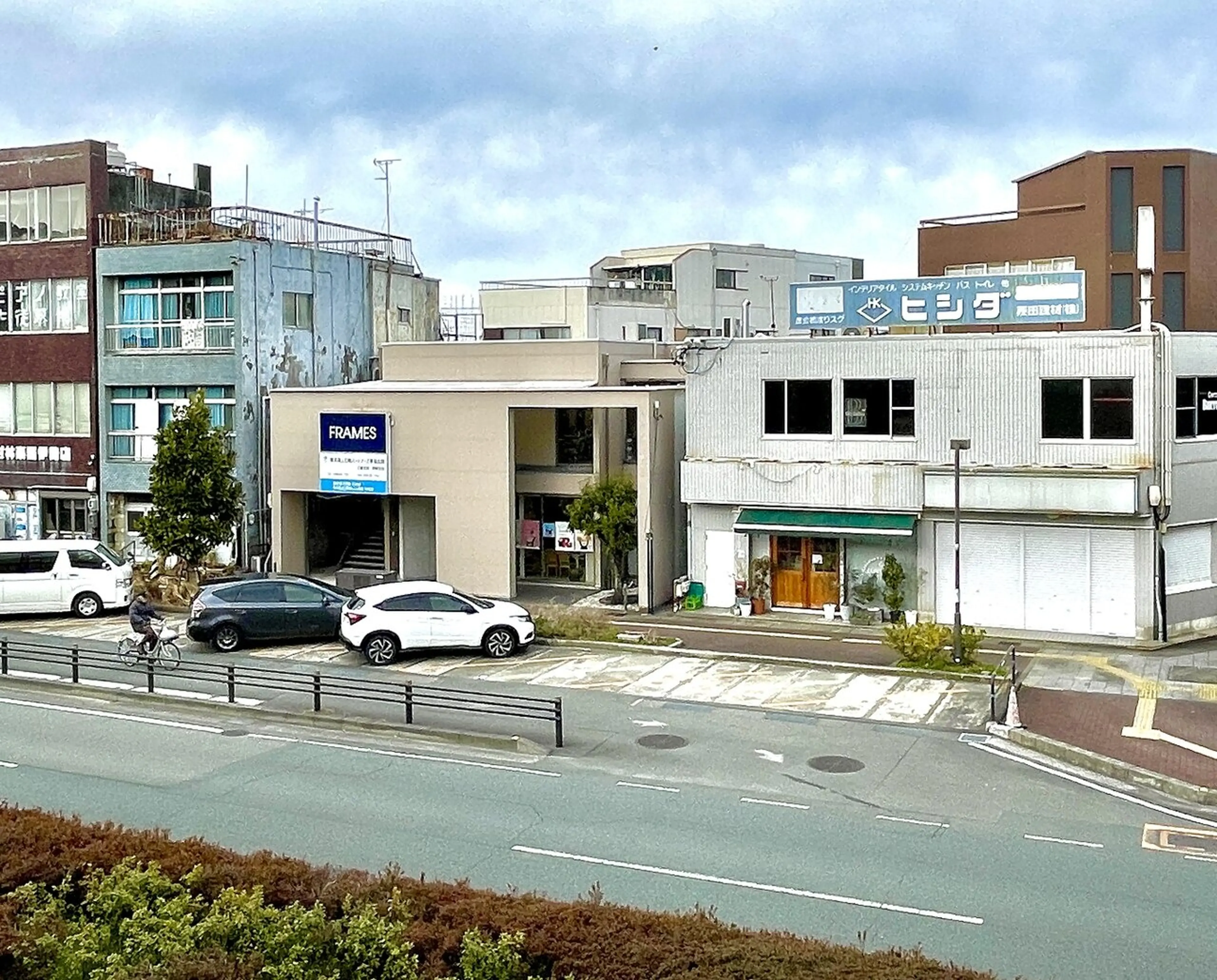 FRAMES 'elua【フレームス エルア】の内観・外観3