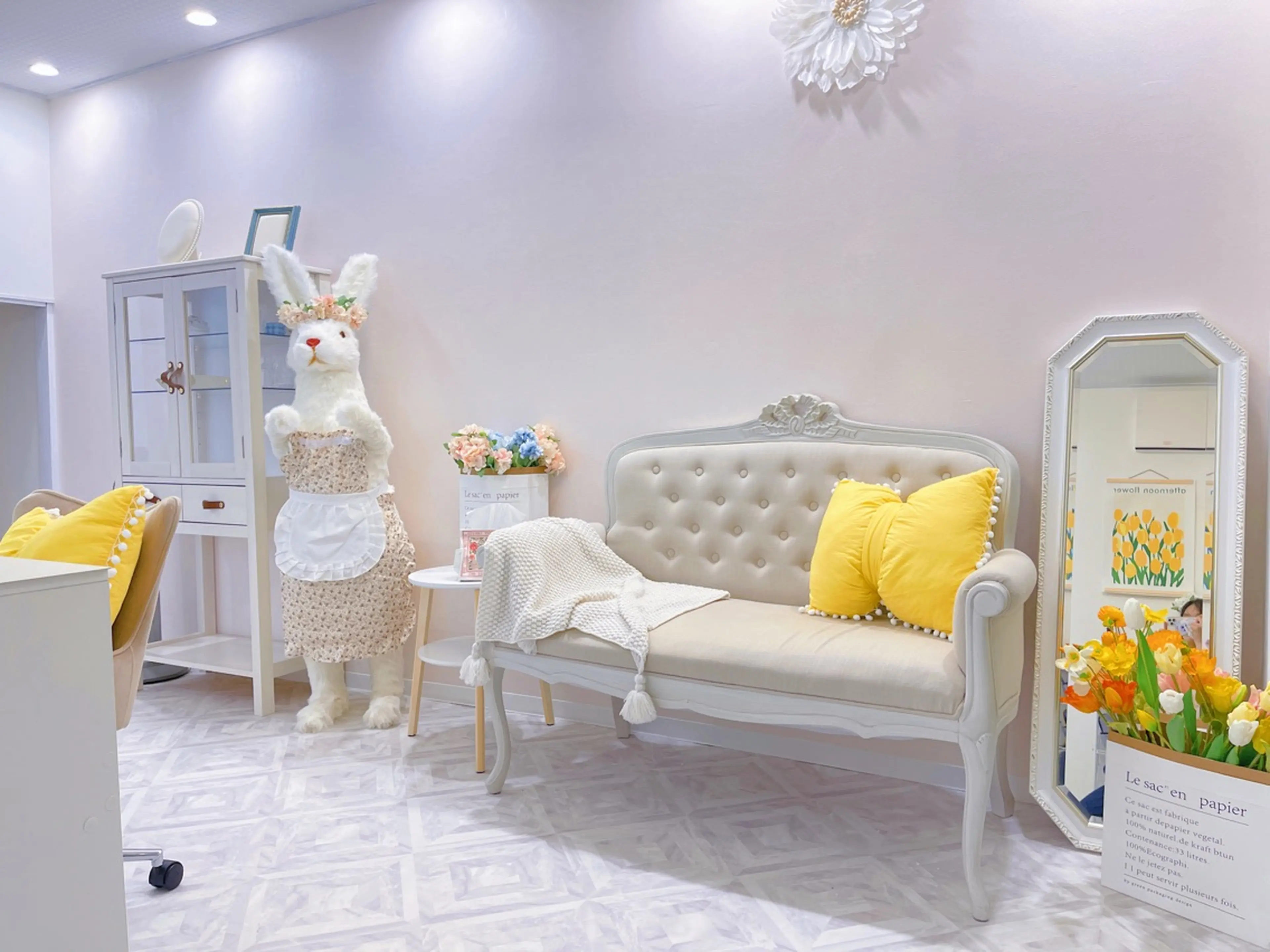 NANA NAILの内観・外観2