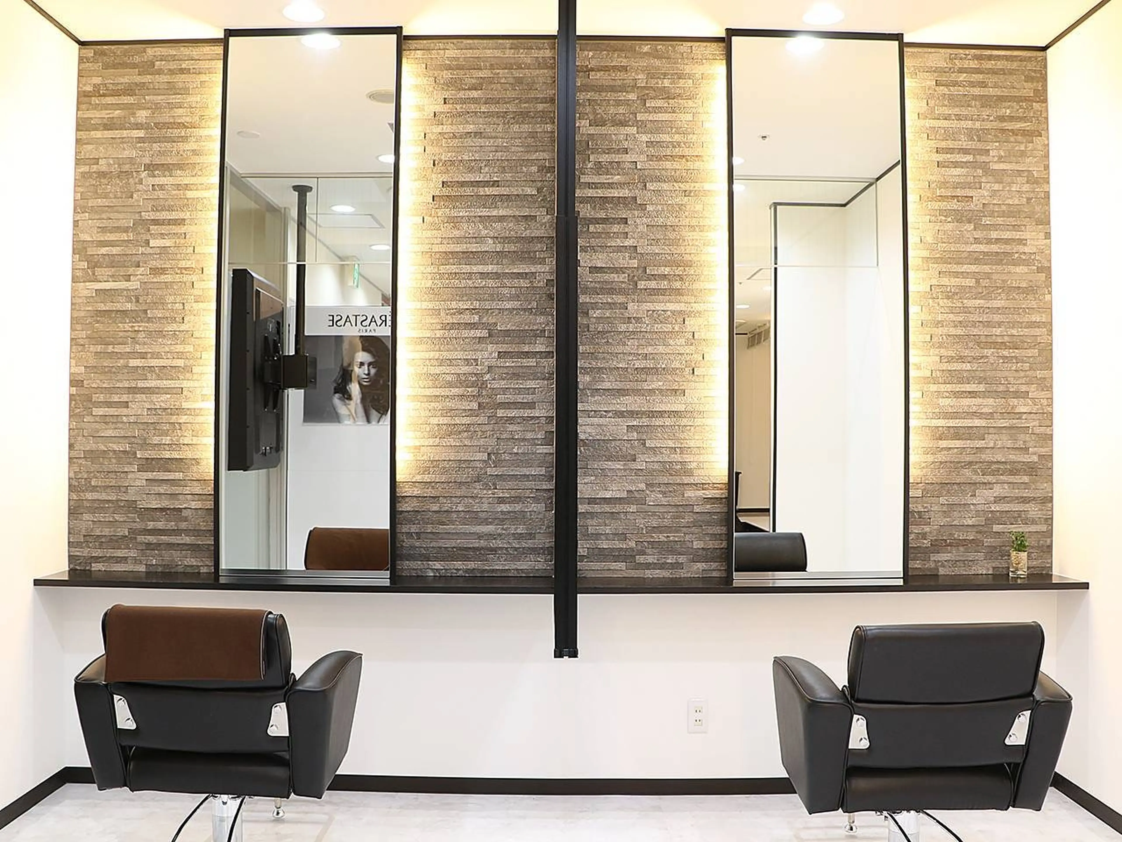 COCOMO utility salon 川越店の内観・外観2