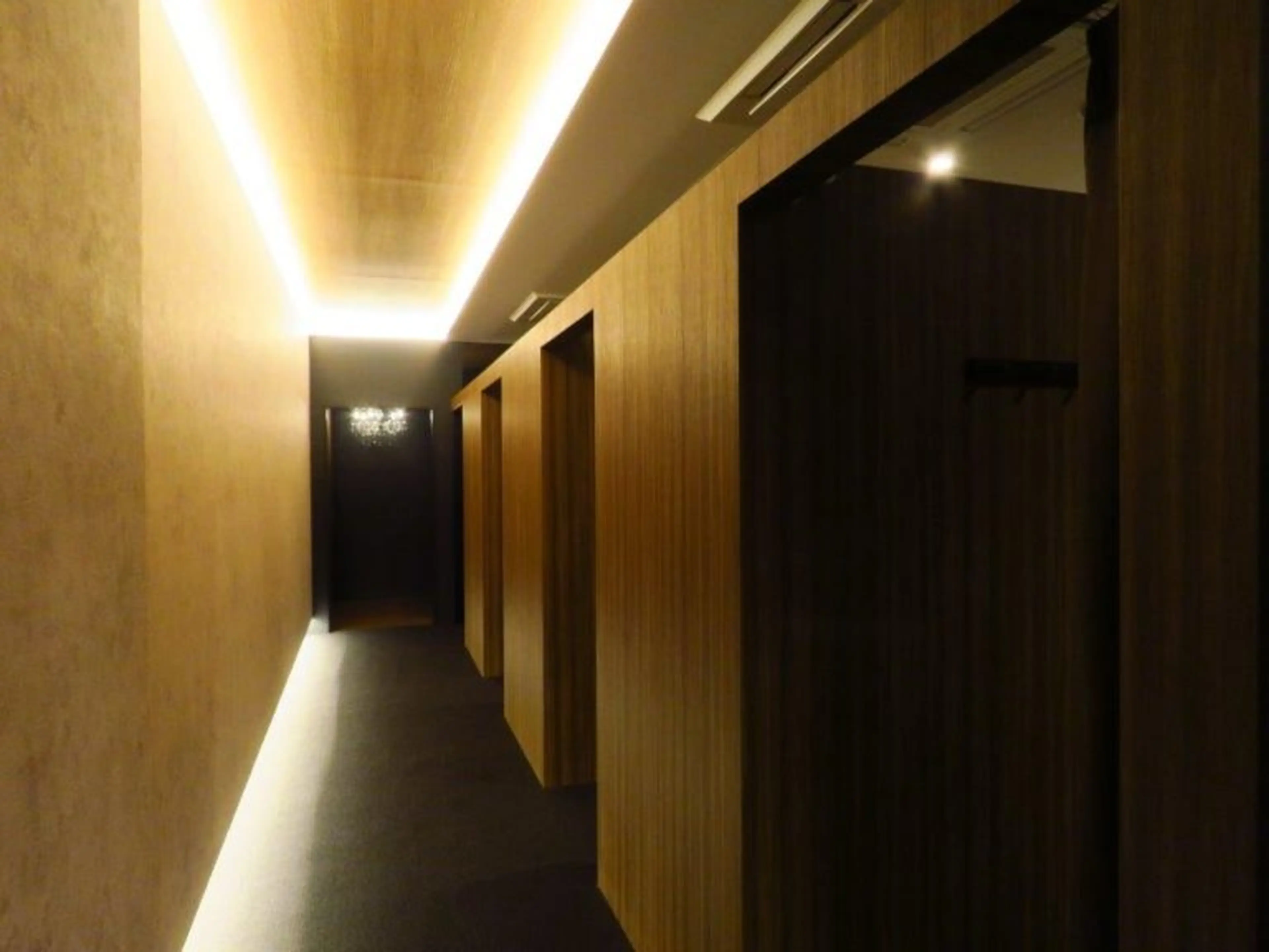 ドライヘッドスパ専門店ヘッドミント大須本店の内観・外観3