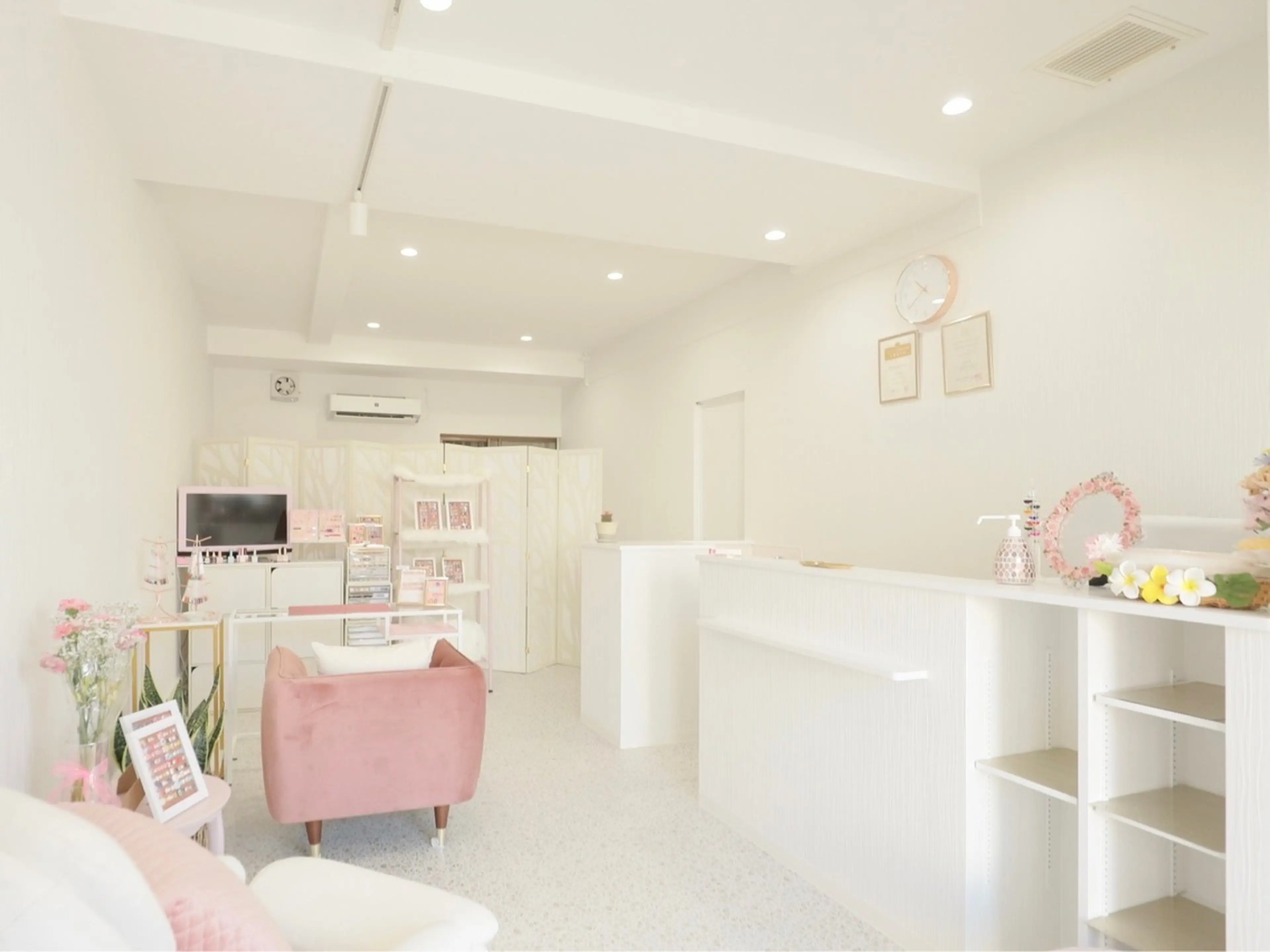 Nail Salon UNO-ウノ-の内観・外観3