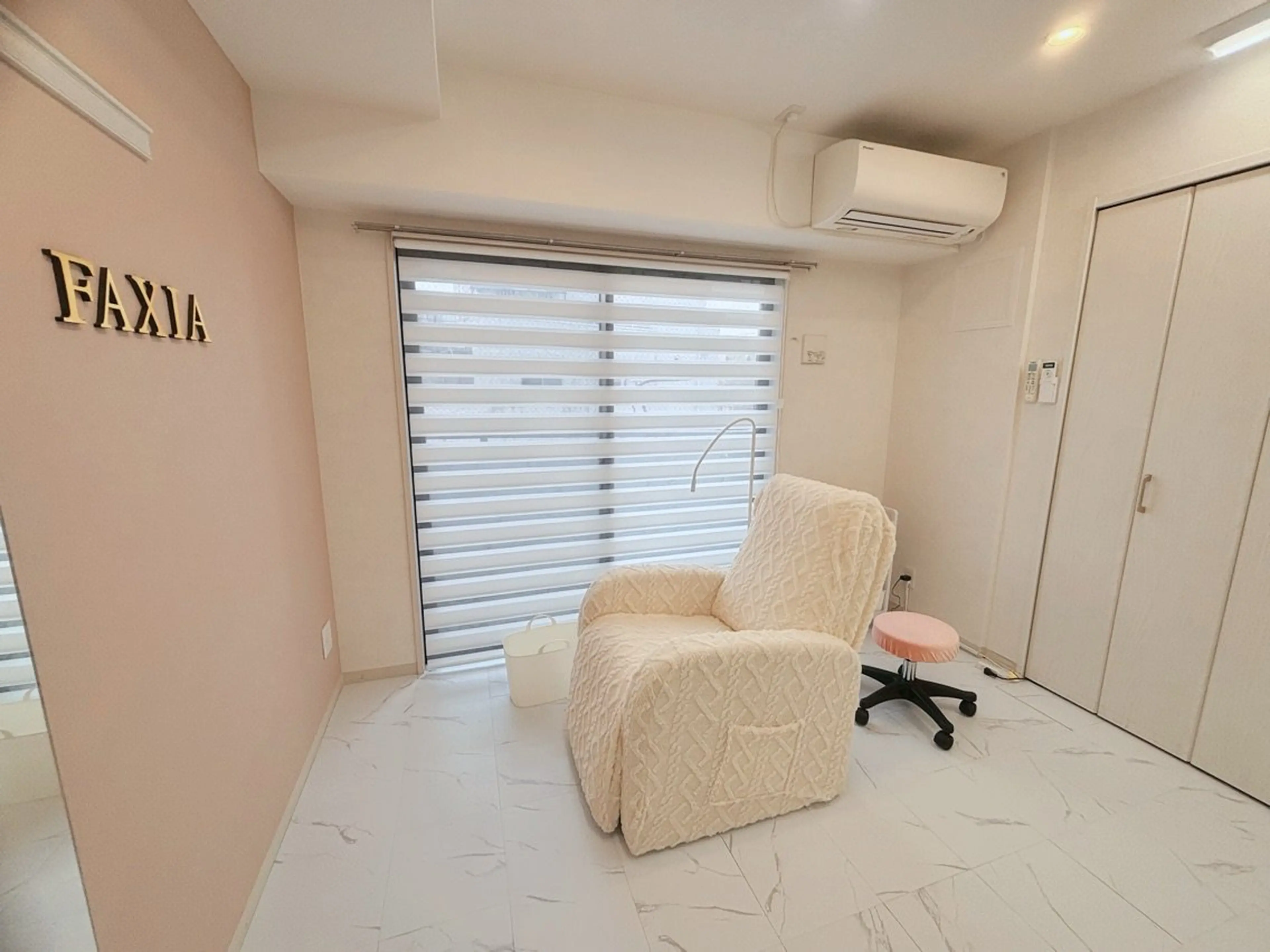 Eyelash Salon FAXIAの内観・外観1