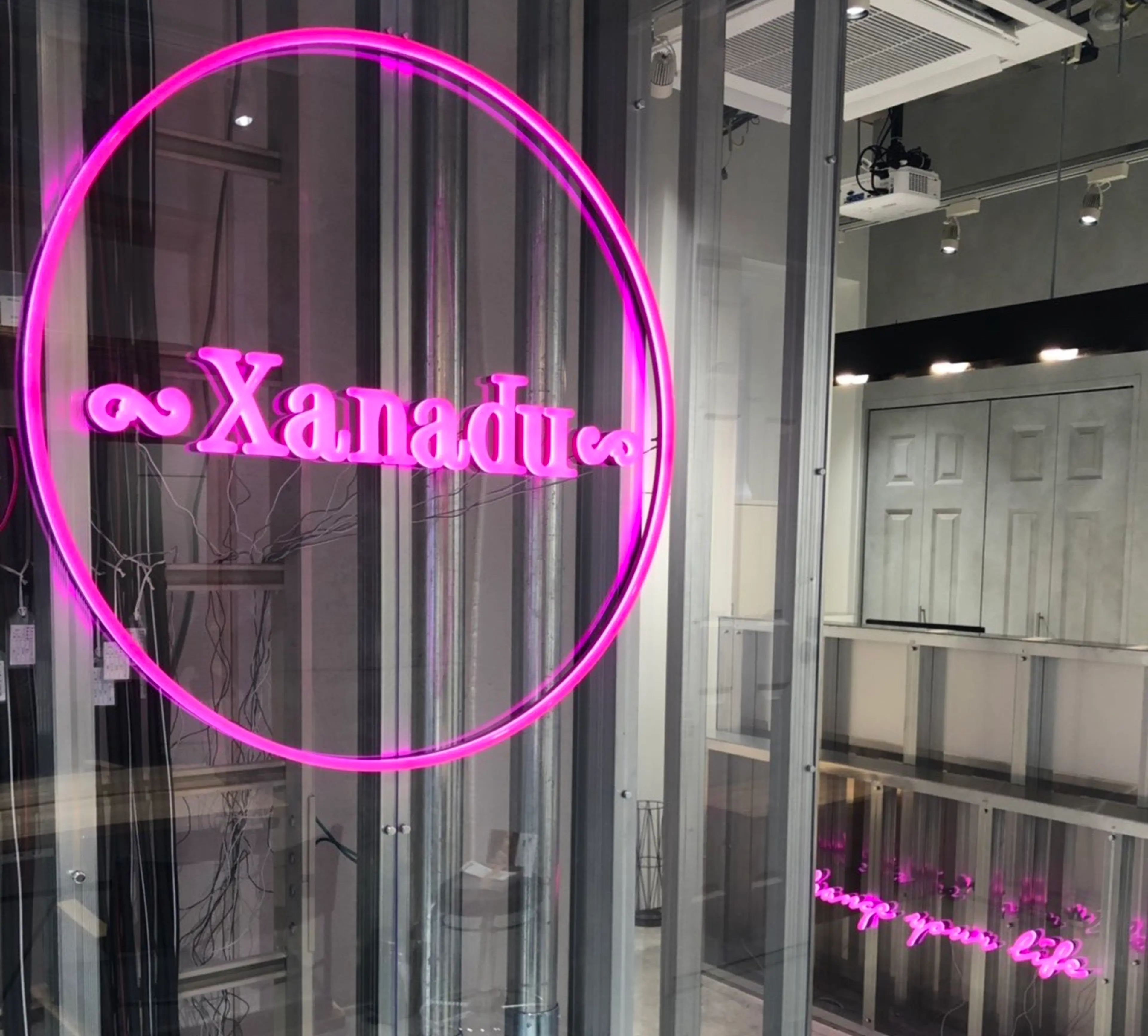 XANADU池袋の内観・外観2