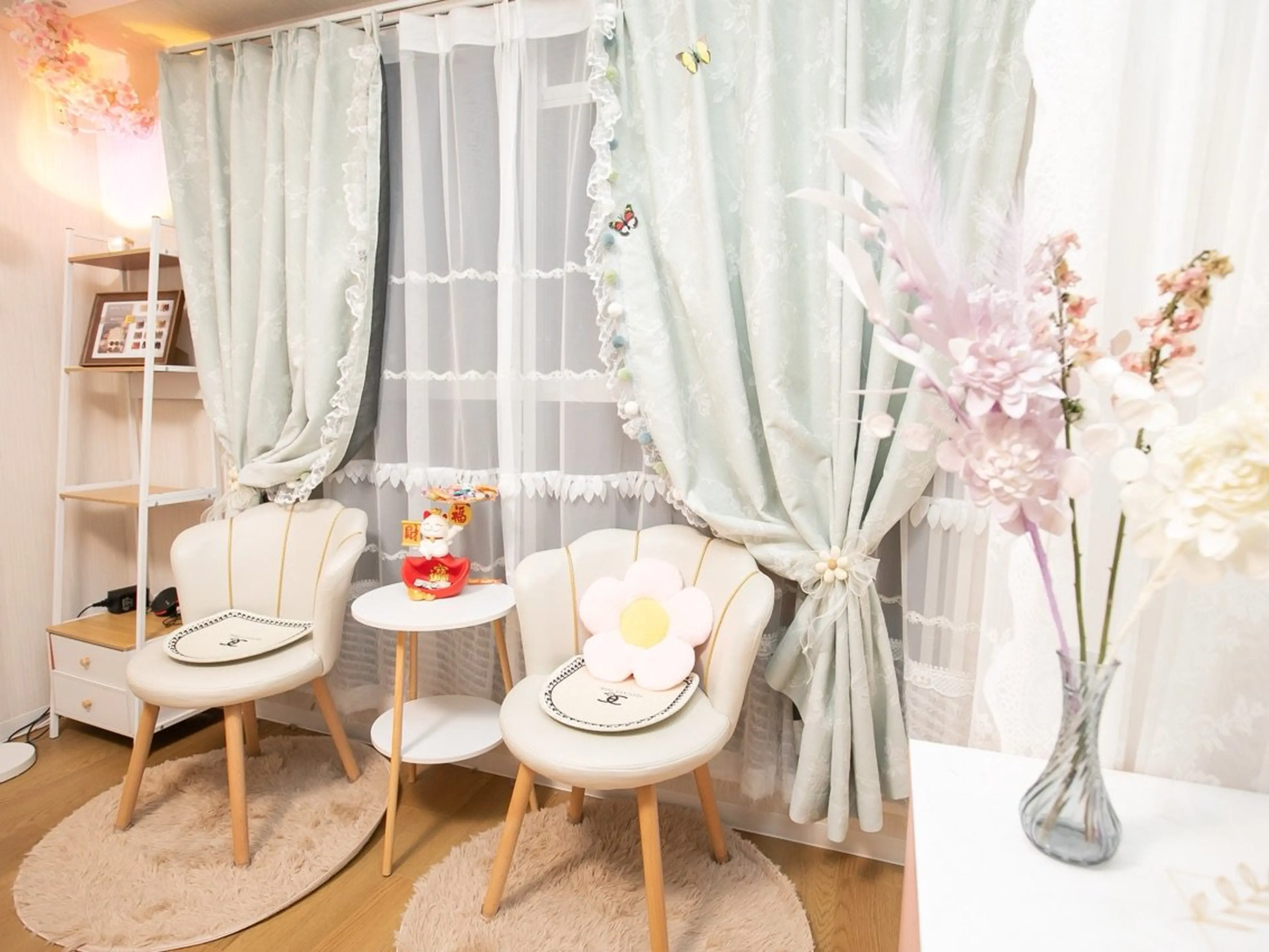 S·Kネイルサロンの内観・外観2