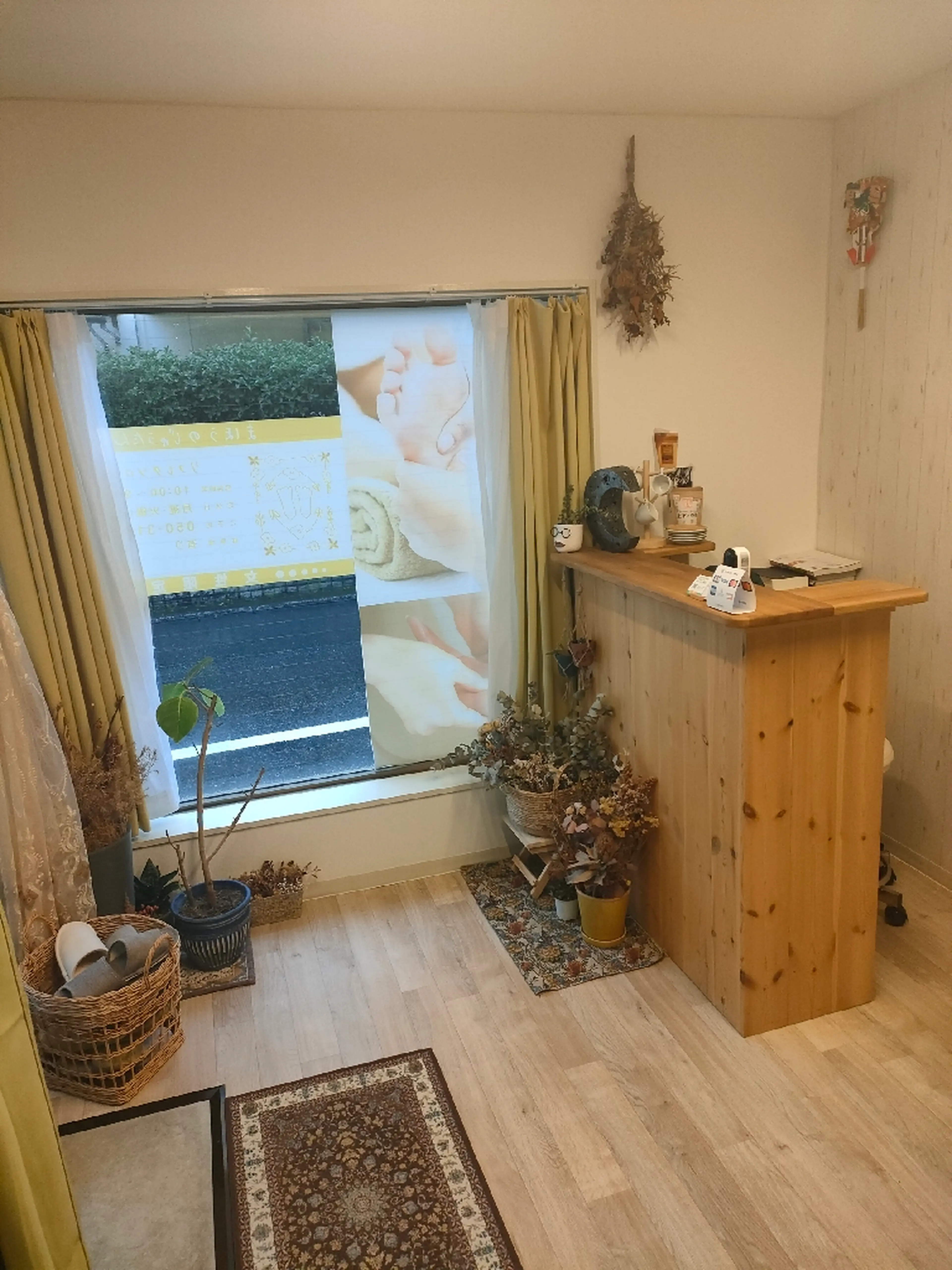 リフレクソロジーサロンまほうのじゅうたんの内観・外観2