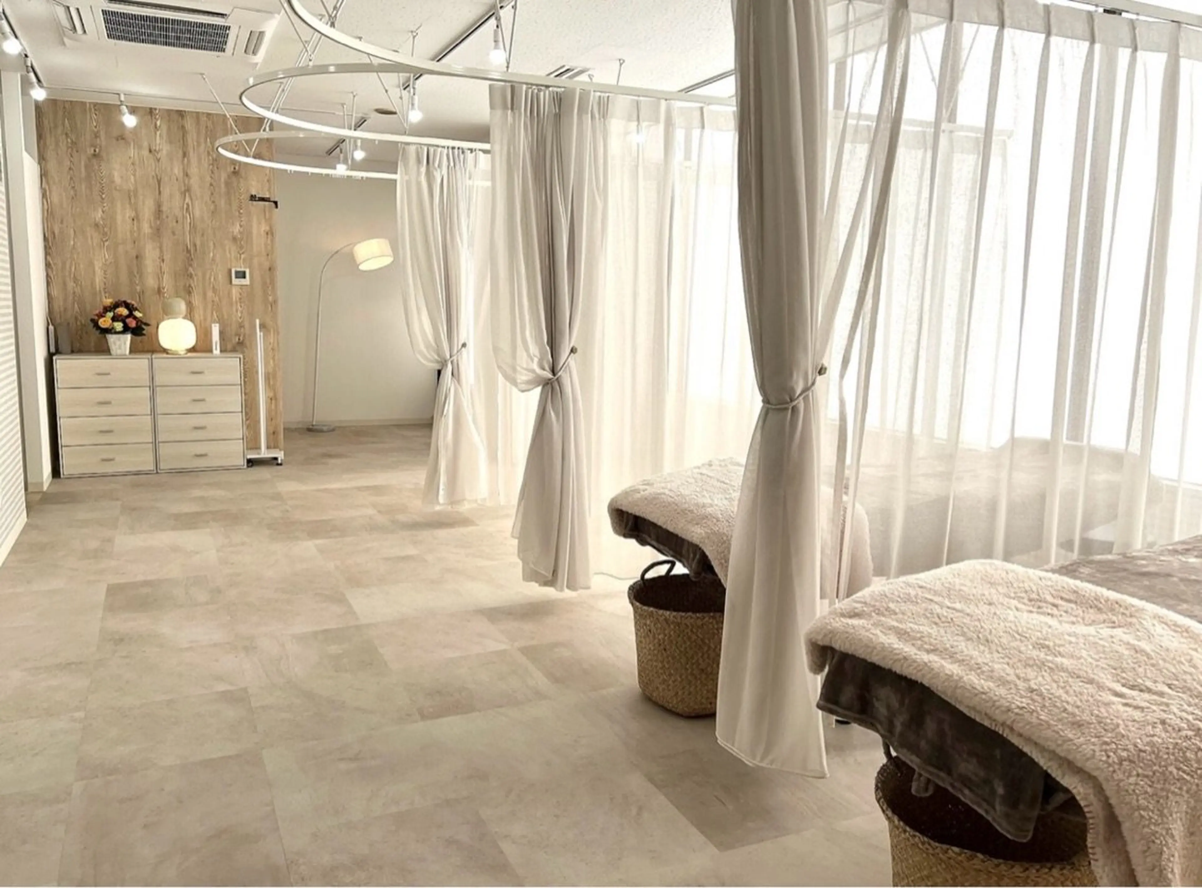 Becky Lash姫路の内観・外観1