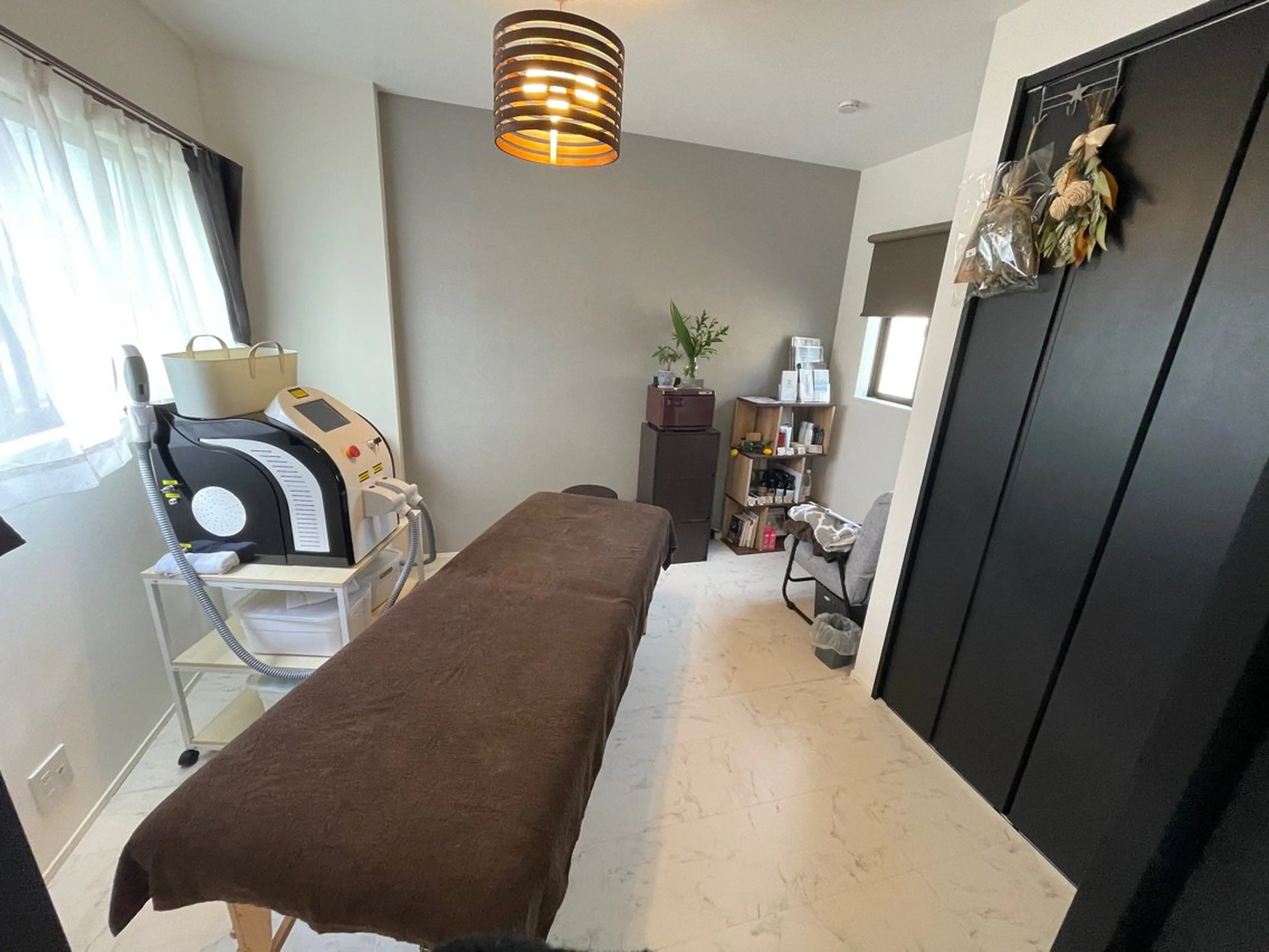 LEMONADEの内観・外観1