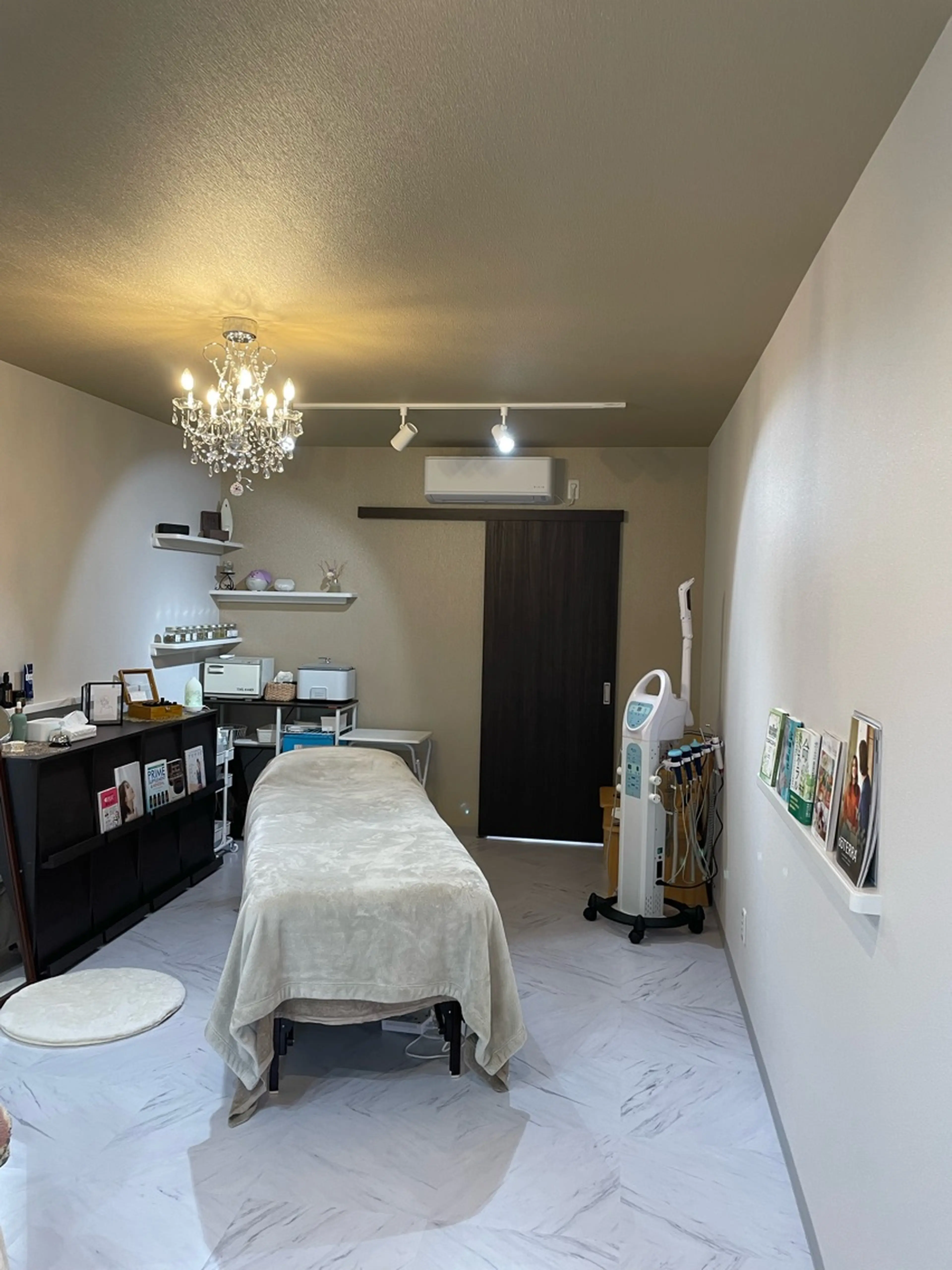 Holistic Salon  ecxia-エクシア-の内観・外観2