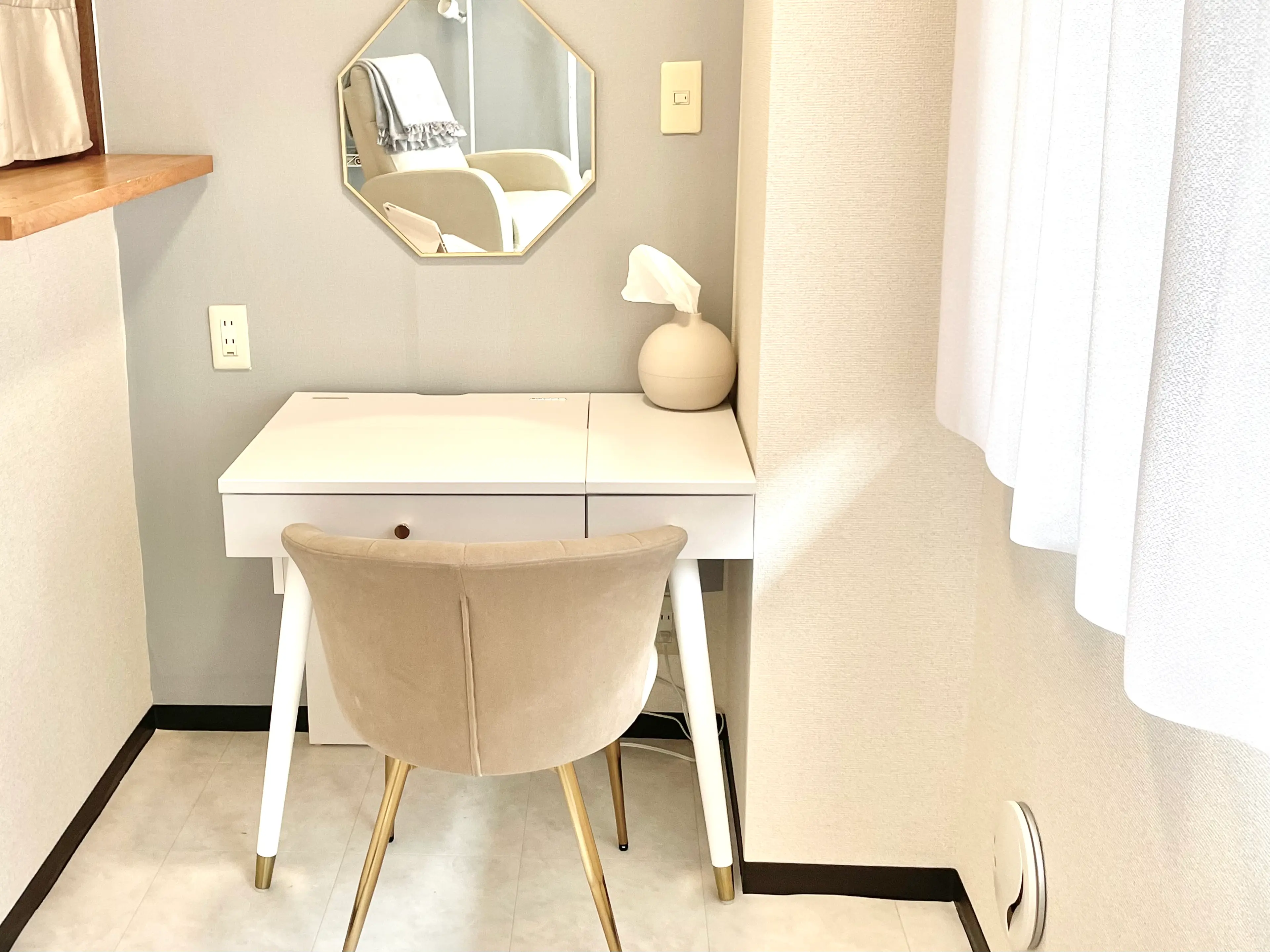 mia nail&eyelashの内観・外観2