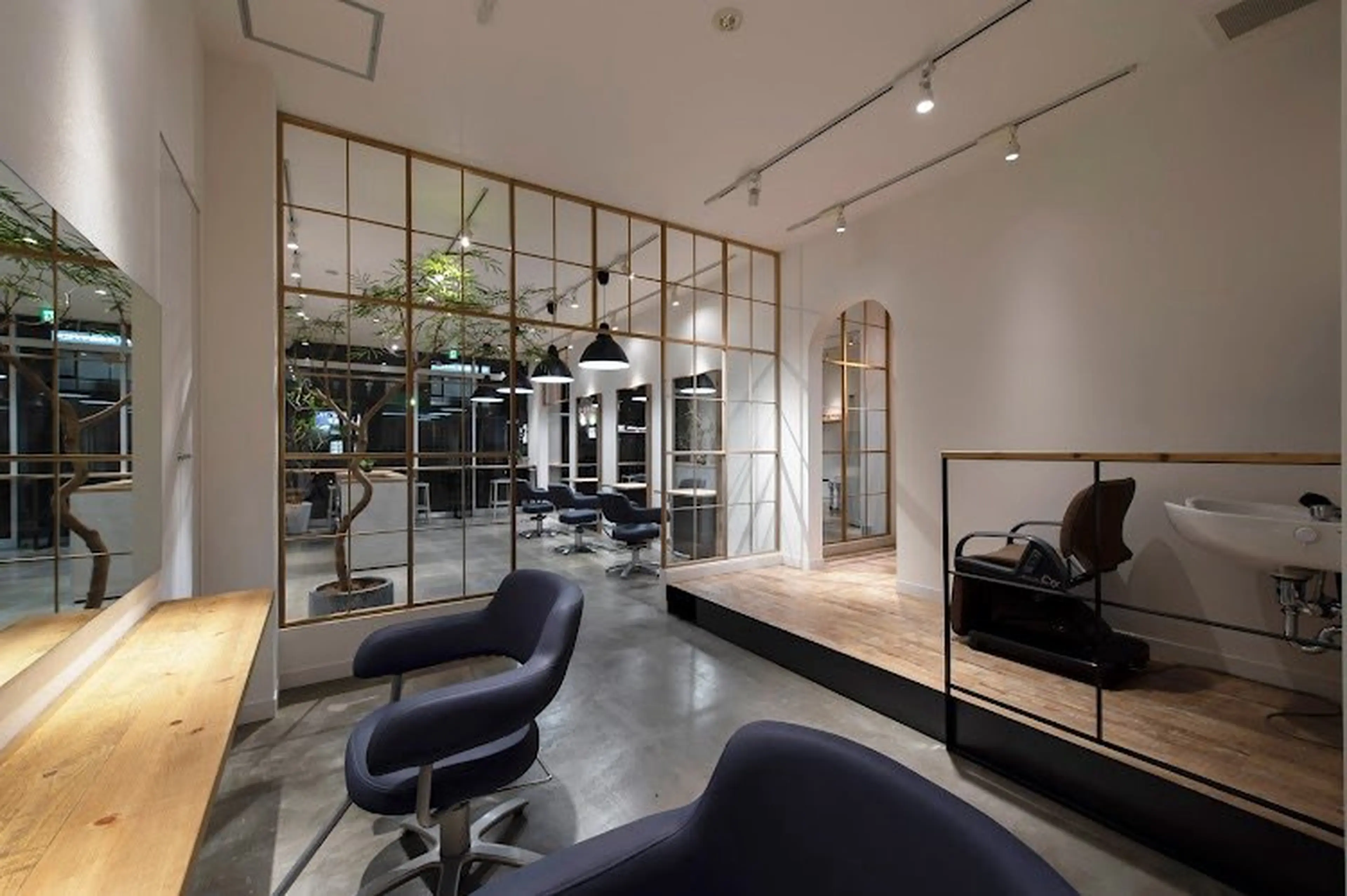 Sof.hair worksの内観・外観2