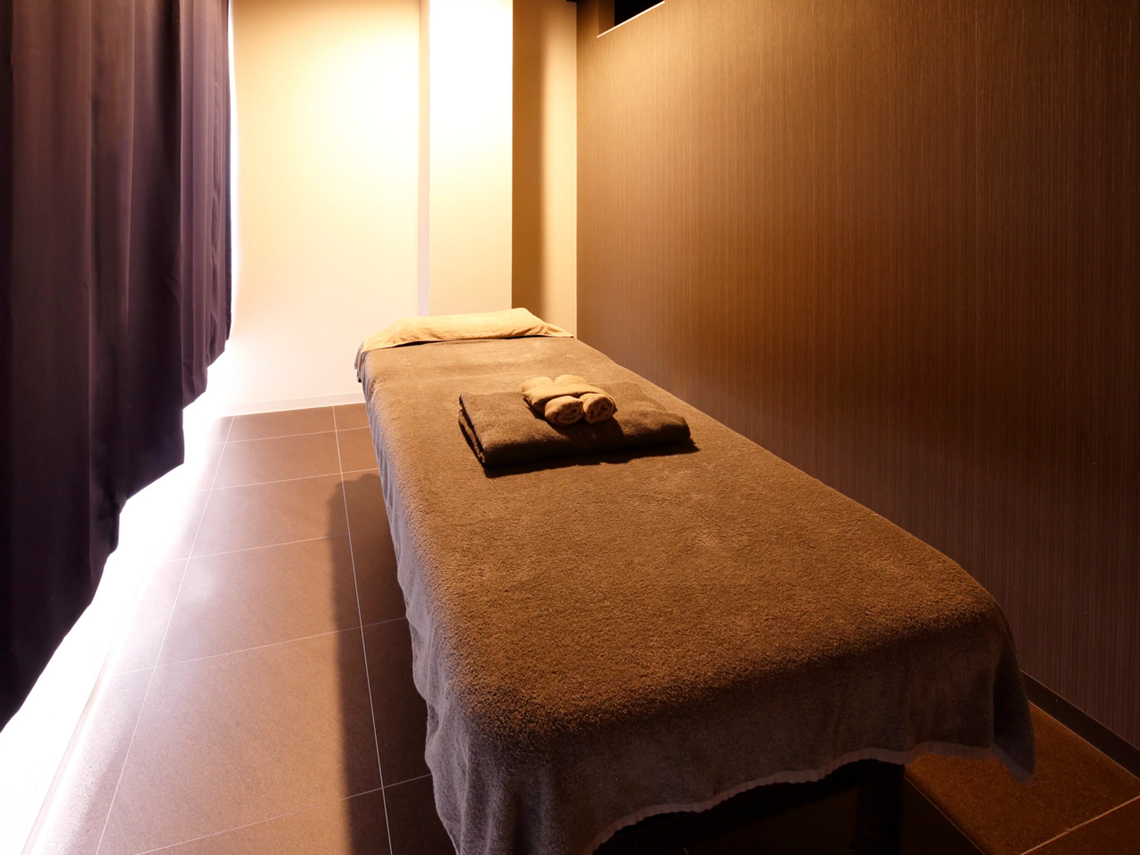 ドライヘッドスパ専門店　HANARE【ハナレ】の内観・外観1