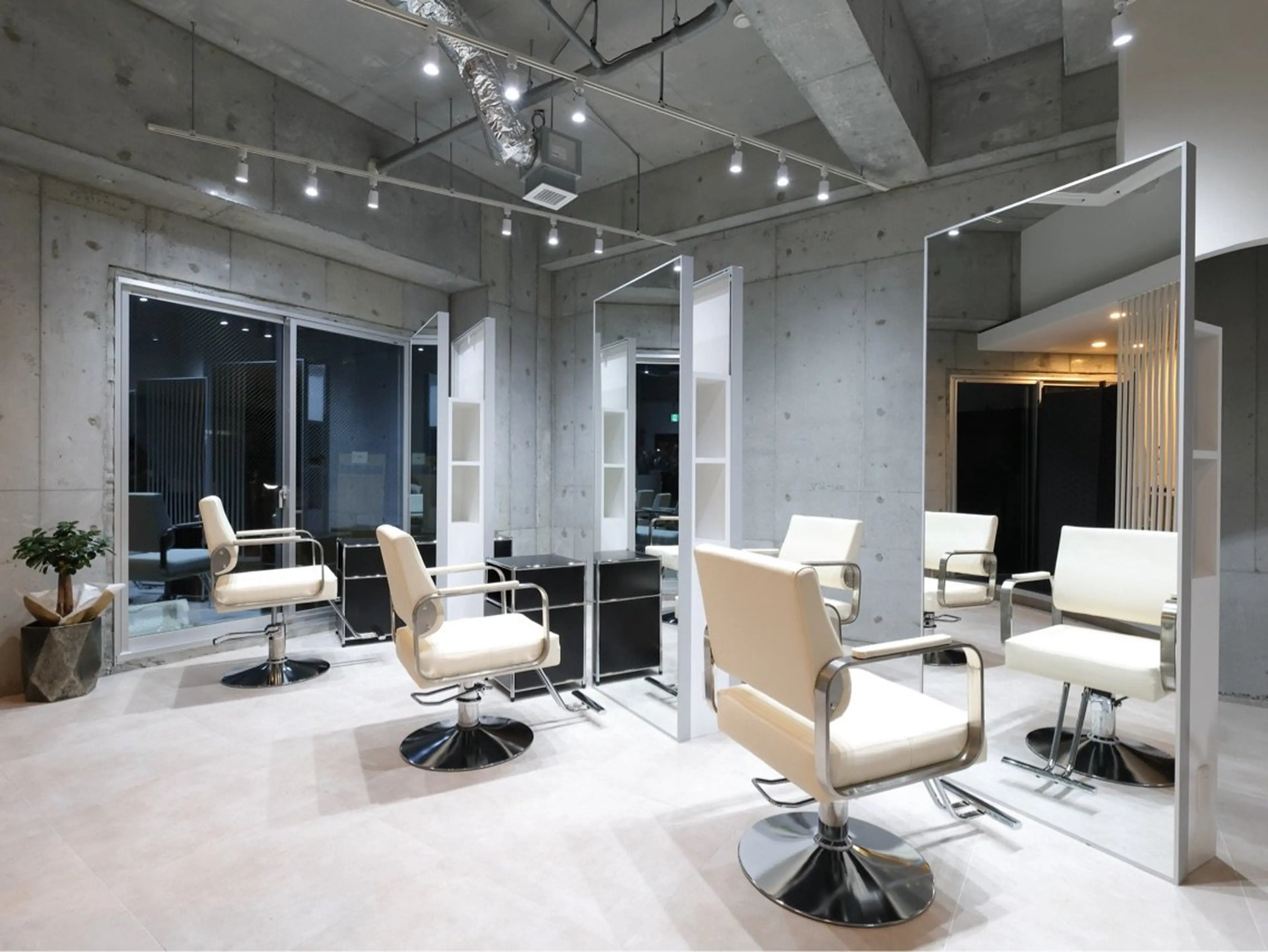 Remの内観・外観1