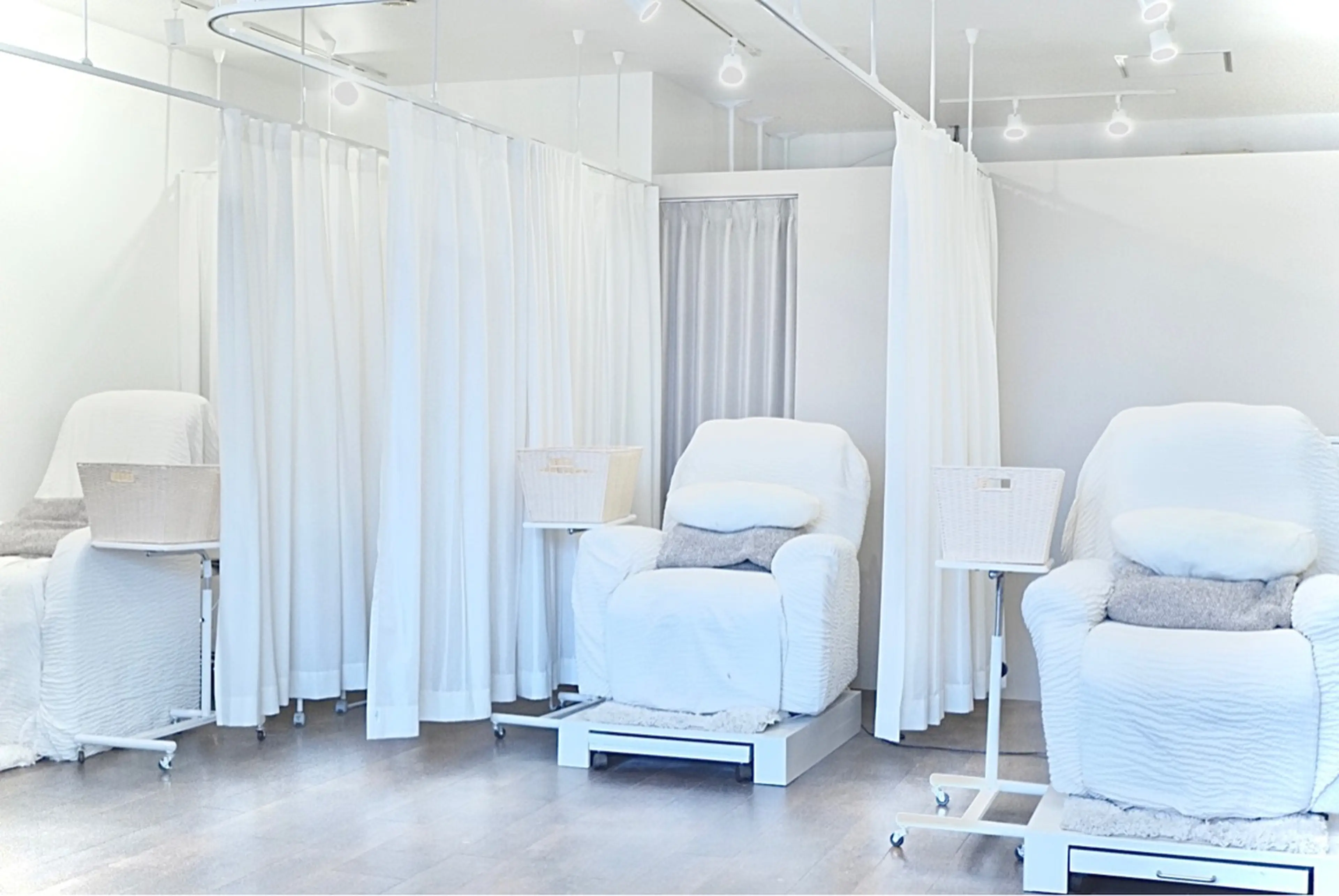 VIVI nail＆eyelashの内観・外観2