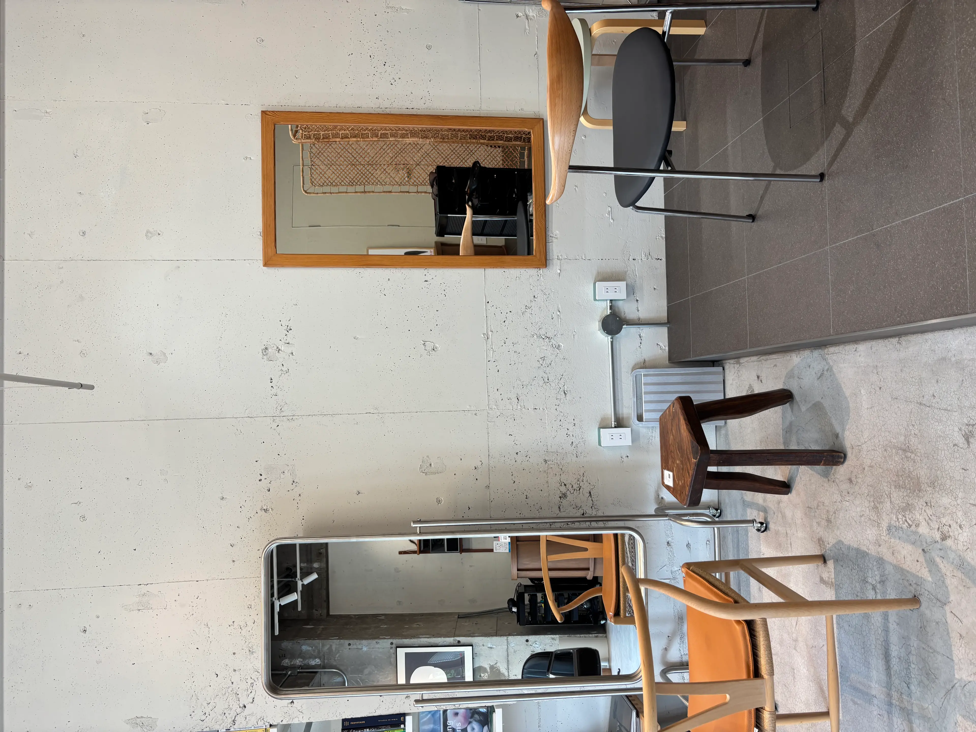 nawの内観・外観2