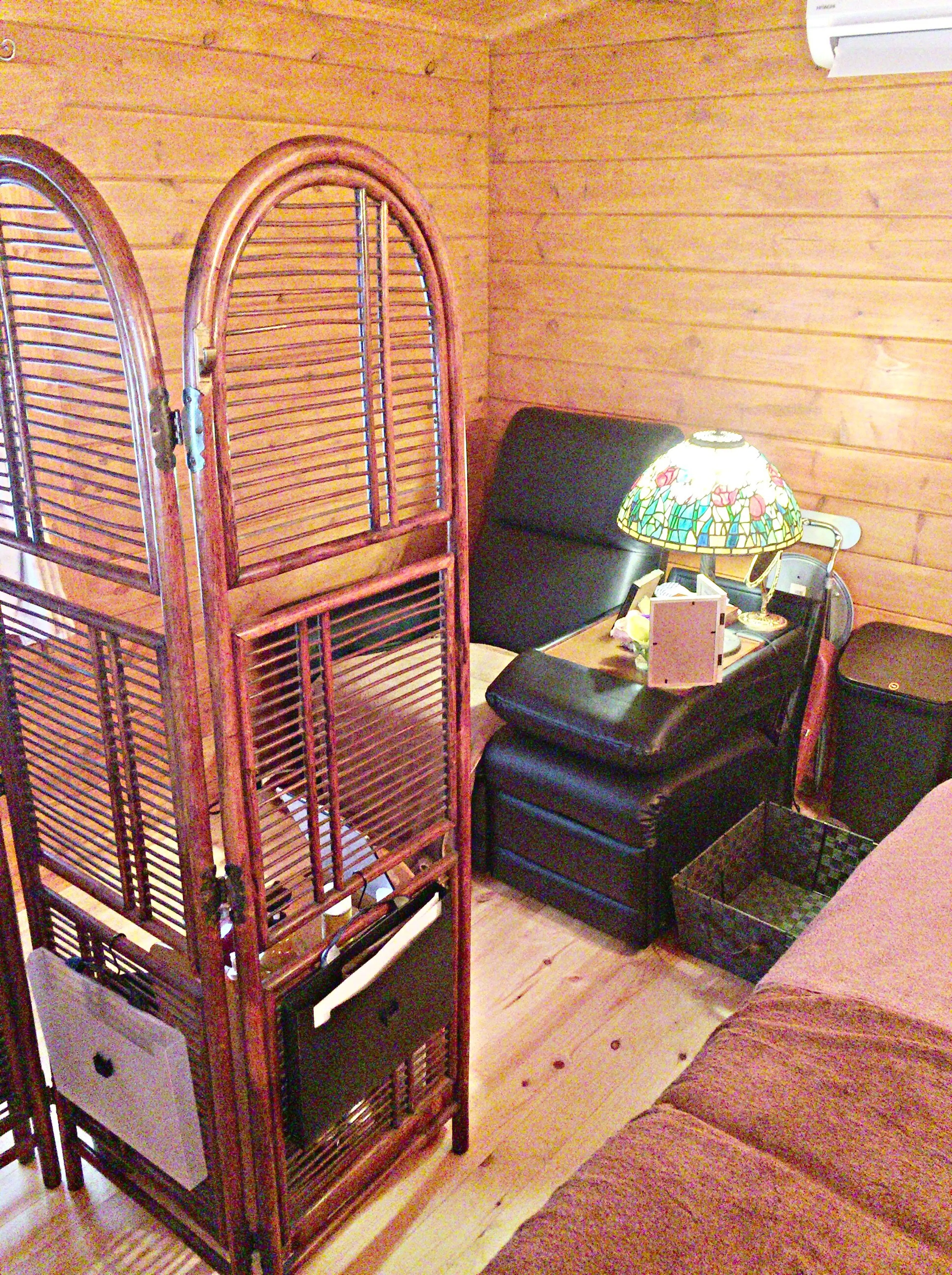 リラクゼーションサロン topo de esconditeの内観・外観2