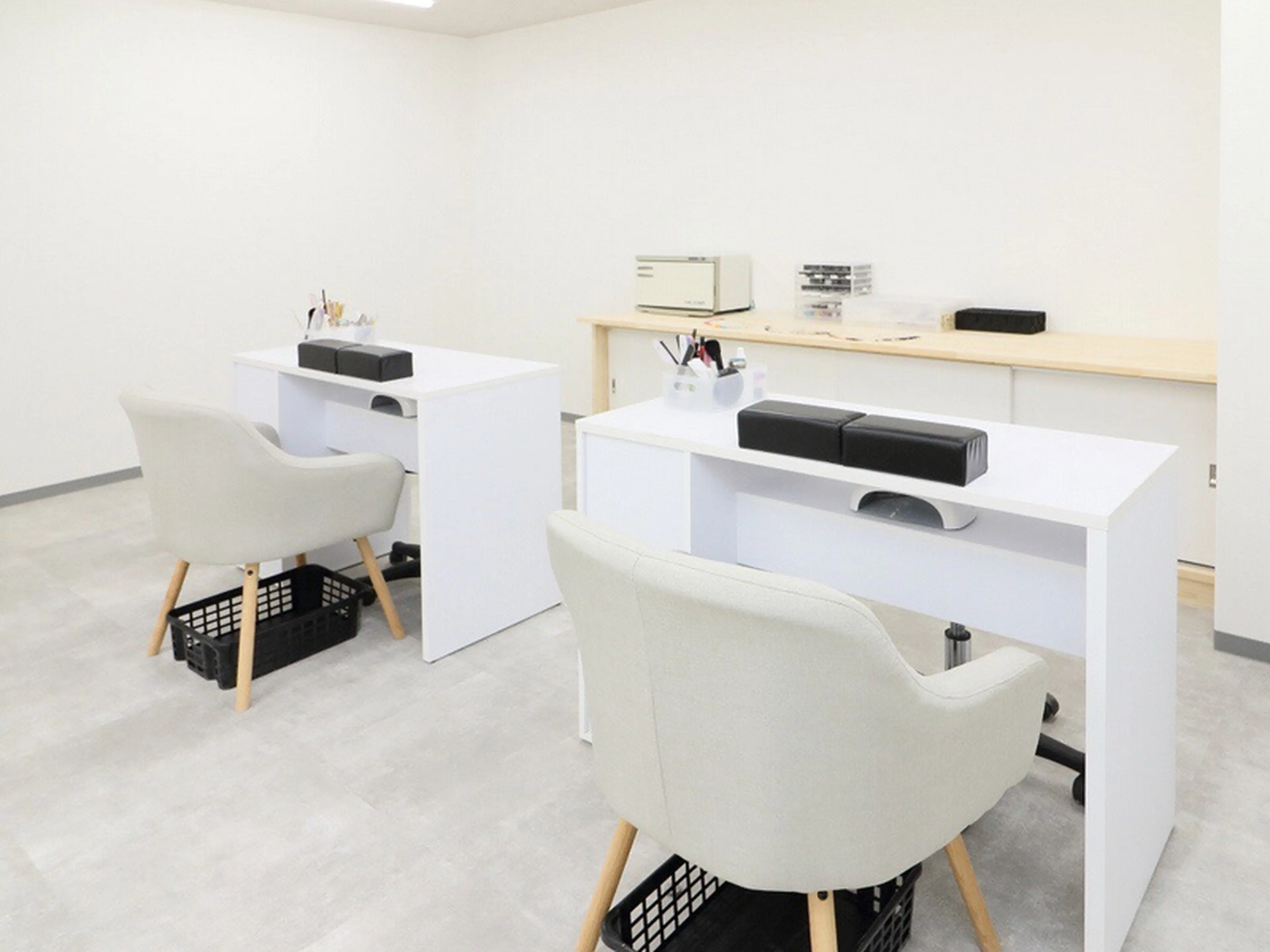 _white NAIL 上本町店の内観・外観1