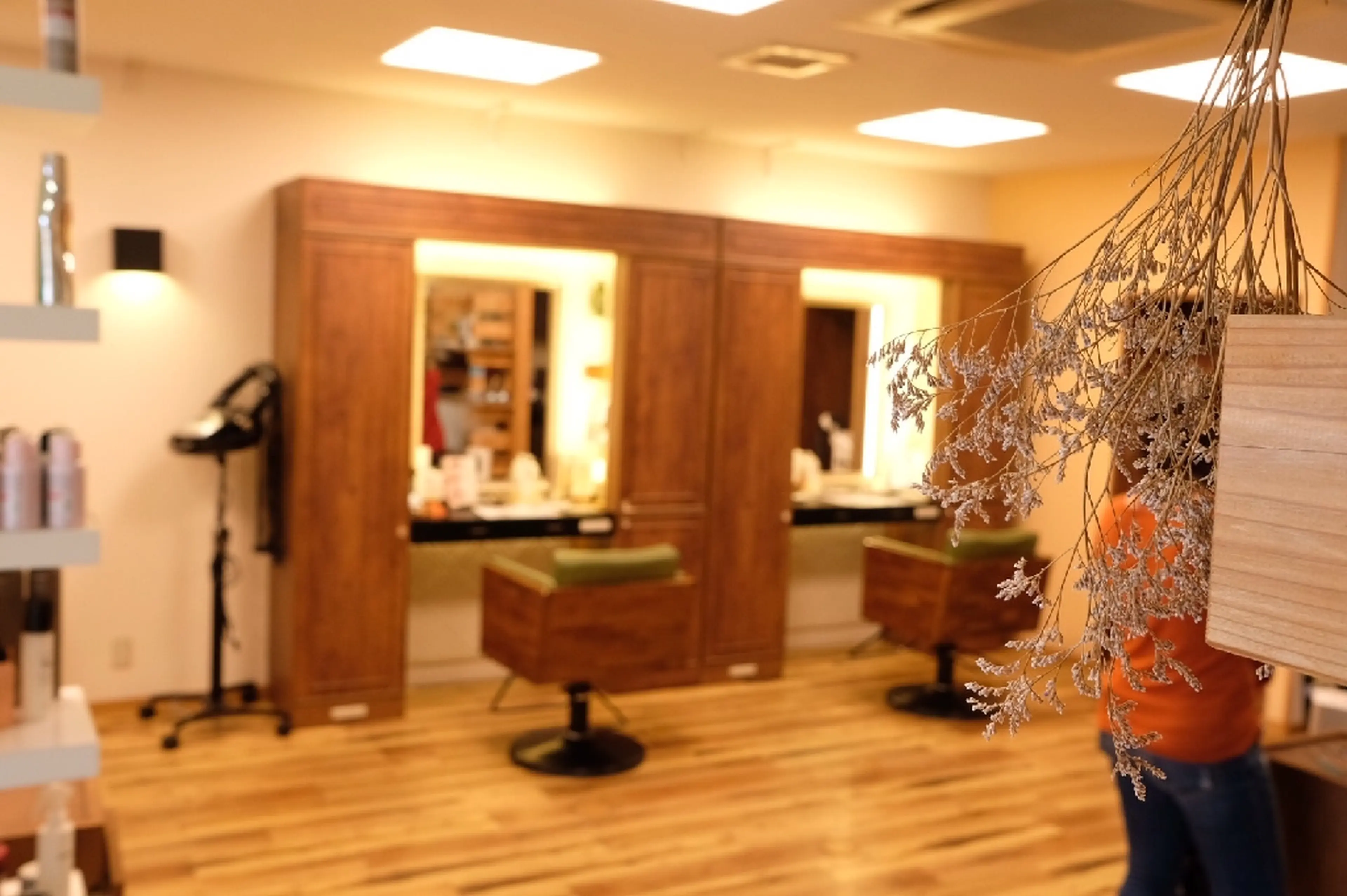 PICKA THE SALONの内観・外観2