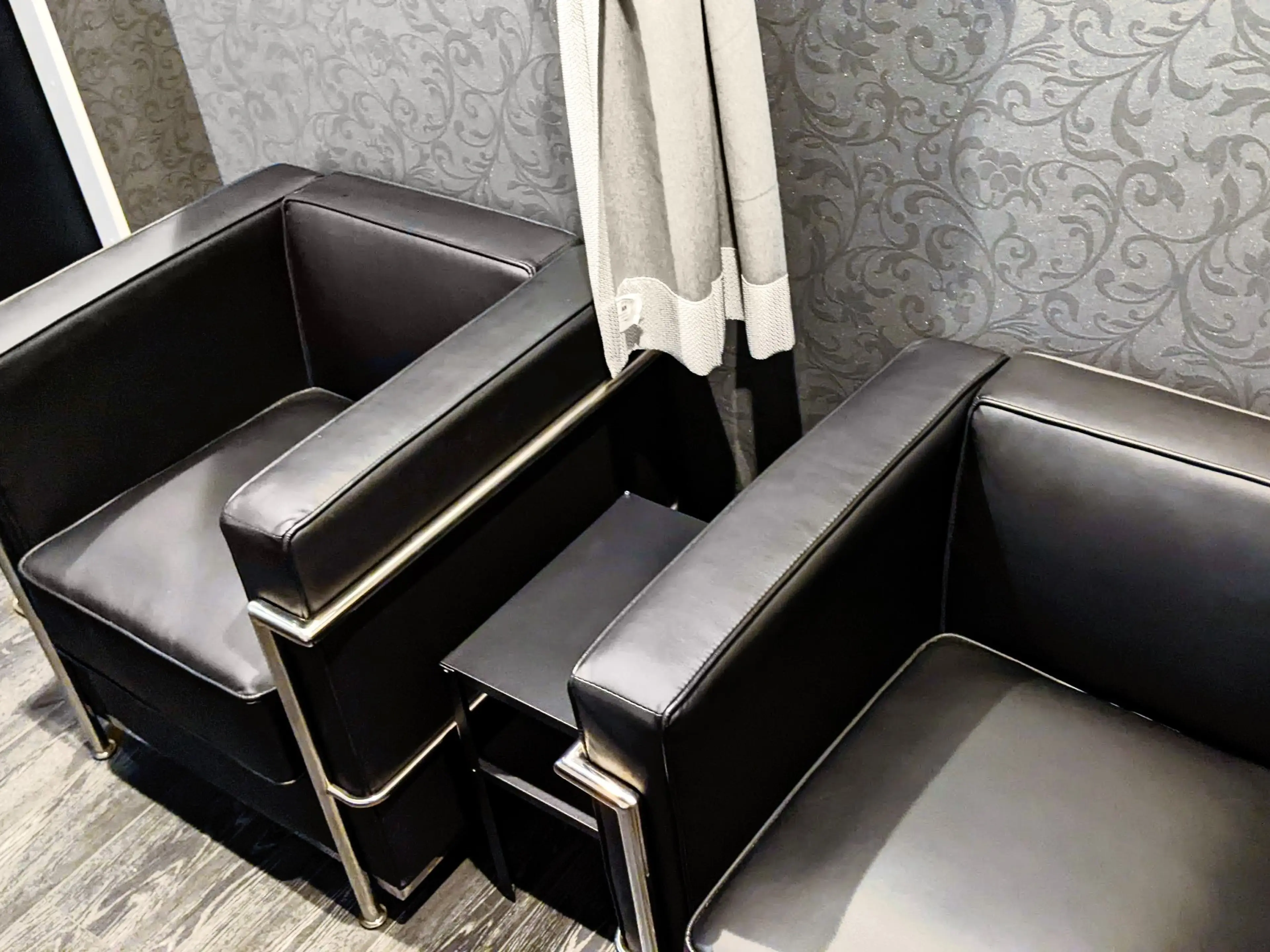 ブラジリアンワックス脱毛サロン Queen'sWax（クイーンズワックス）新宿店の内観・外観2