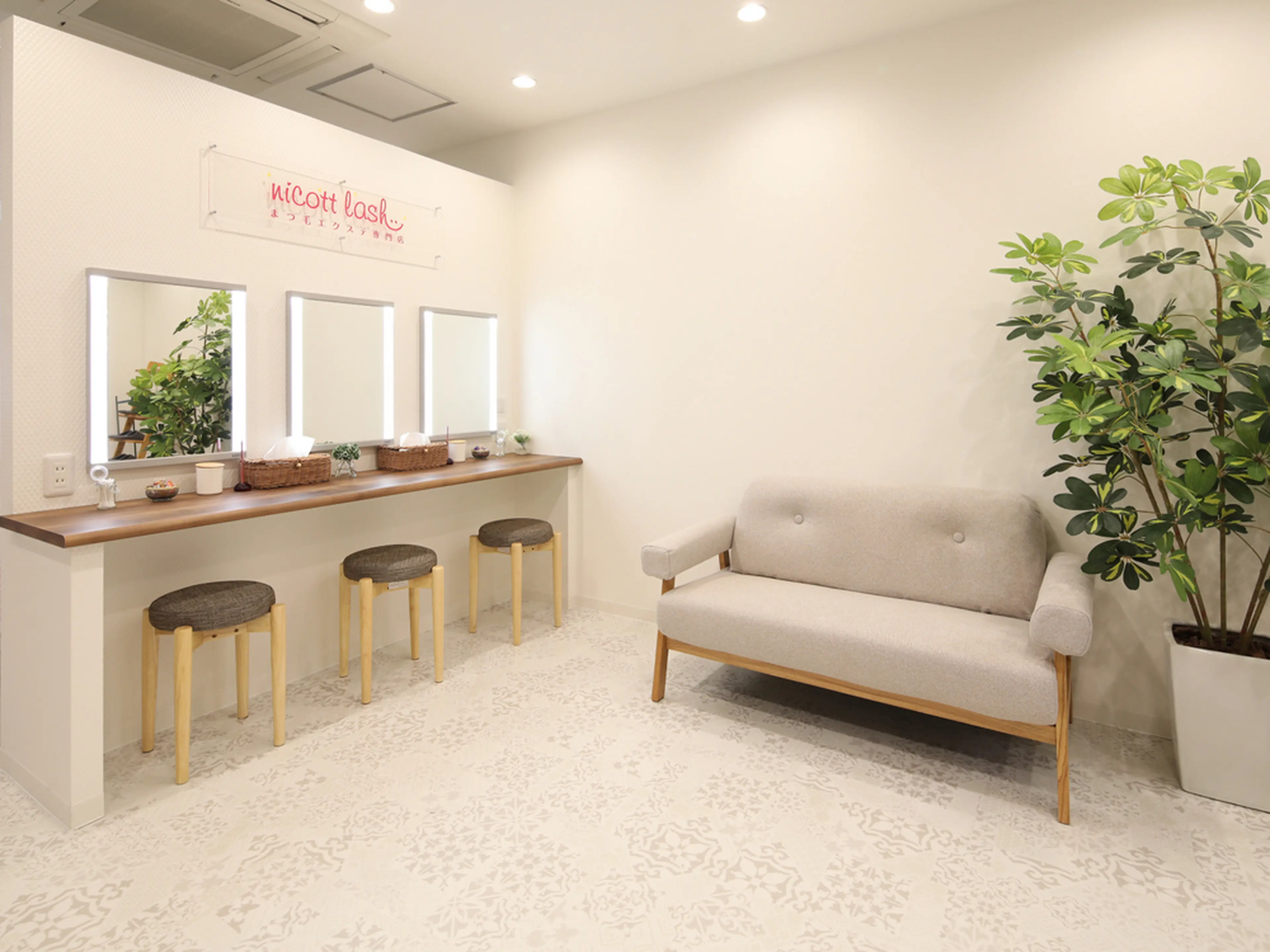 nicott lash 名古屋店の内観・外観1
