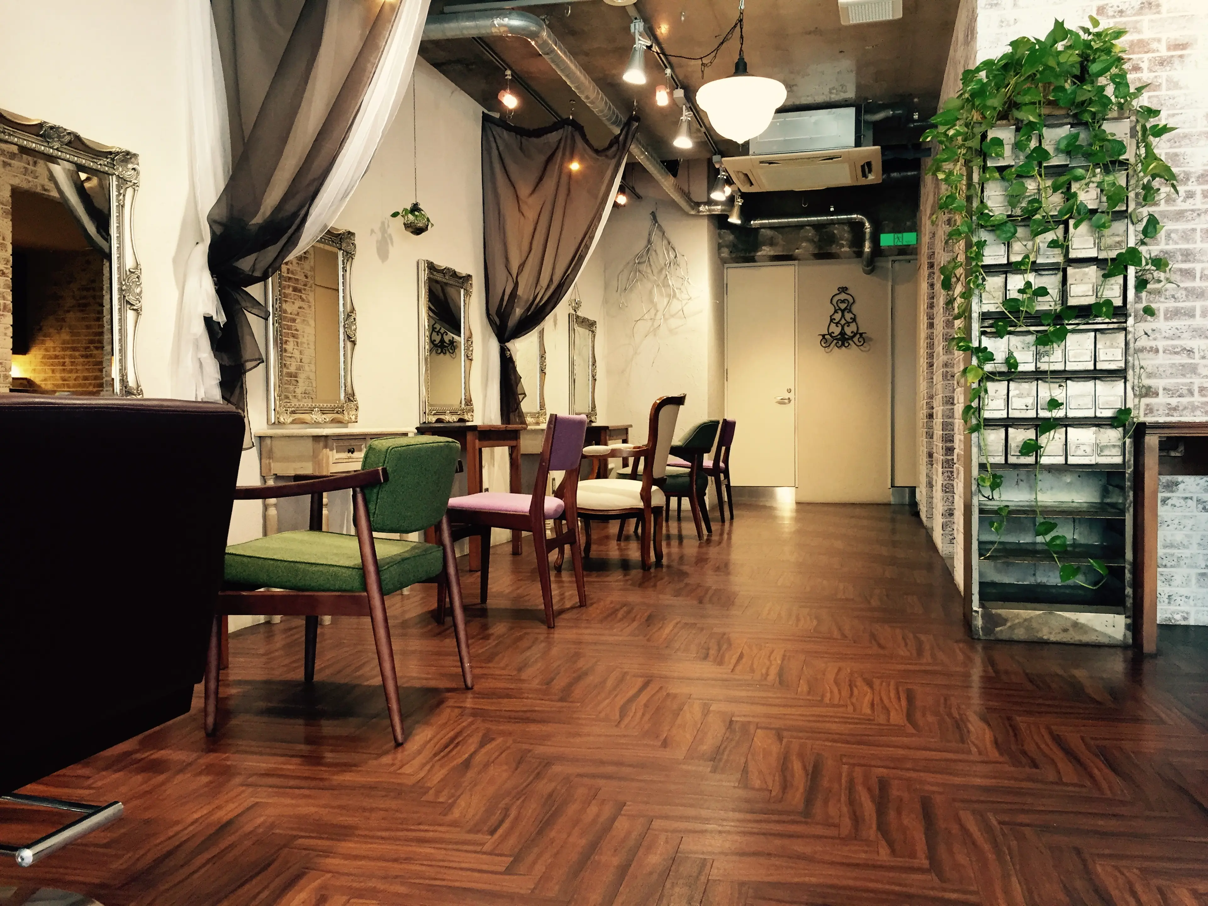 Hair Make FRiNGEの内観・外観2