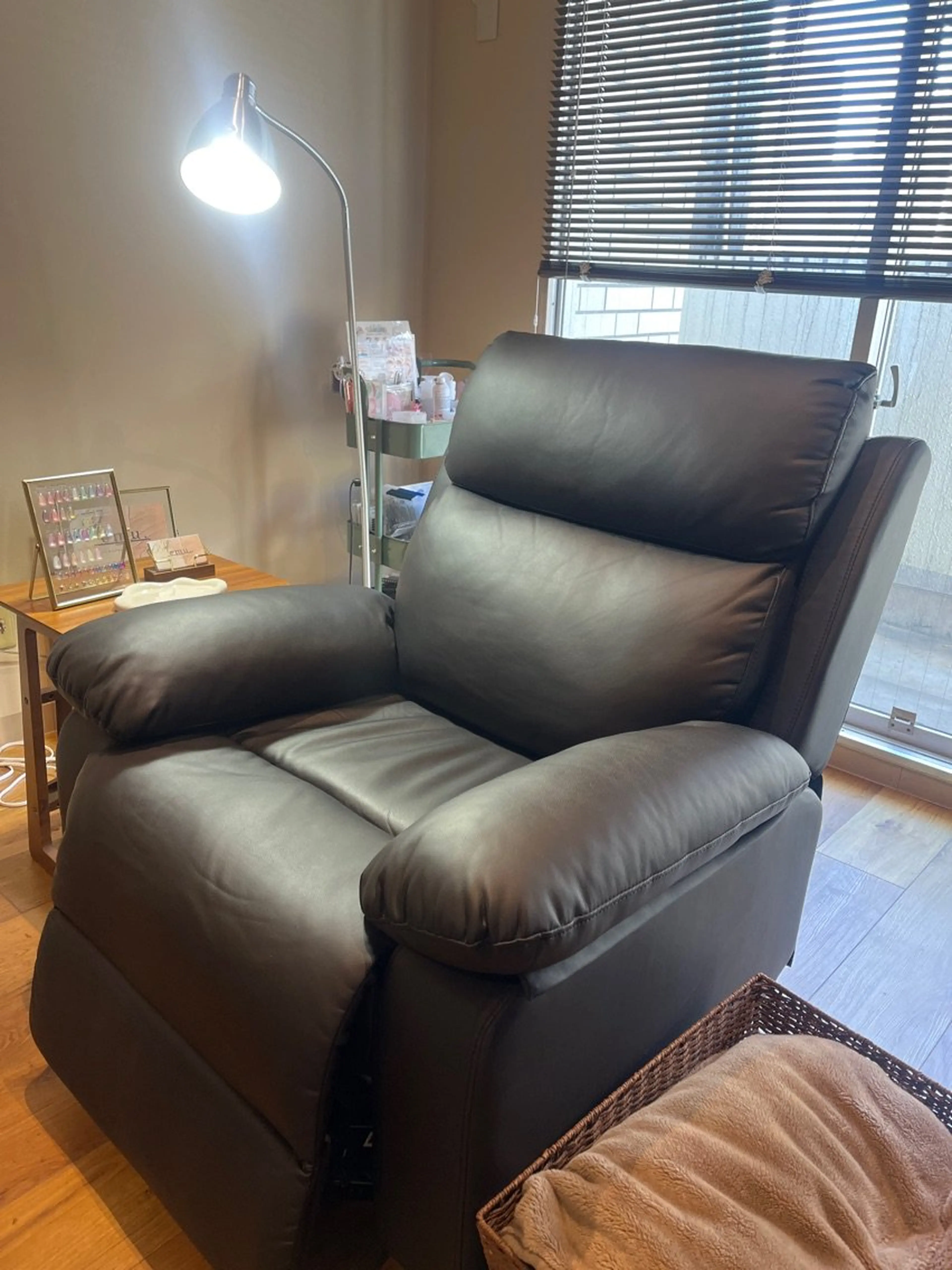 émuの内観・外観2