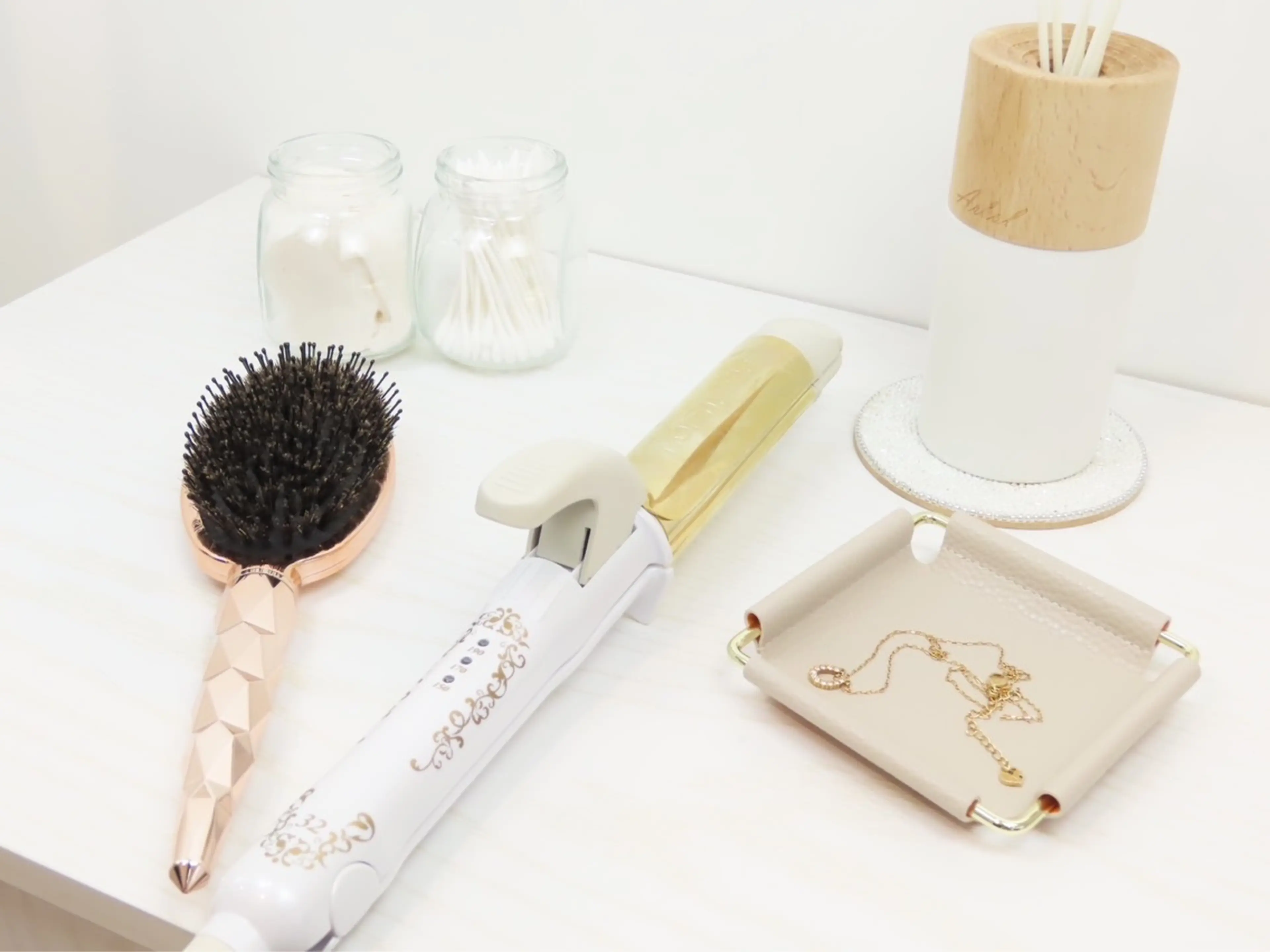 スリーエイトの内観・外観2