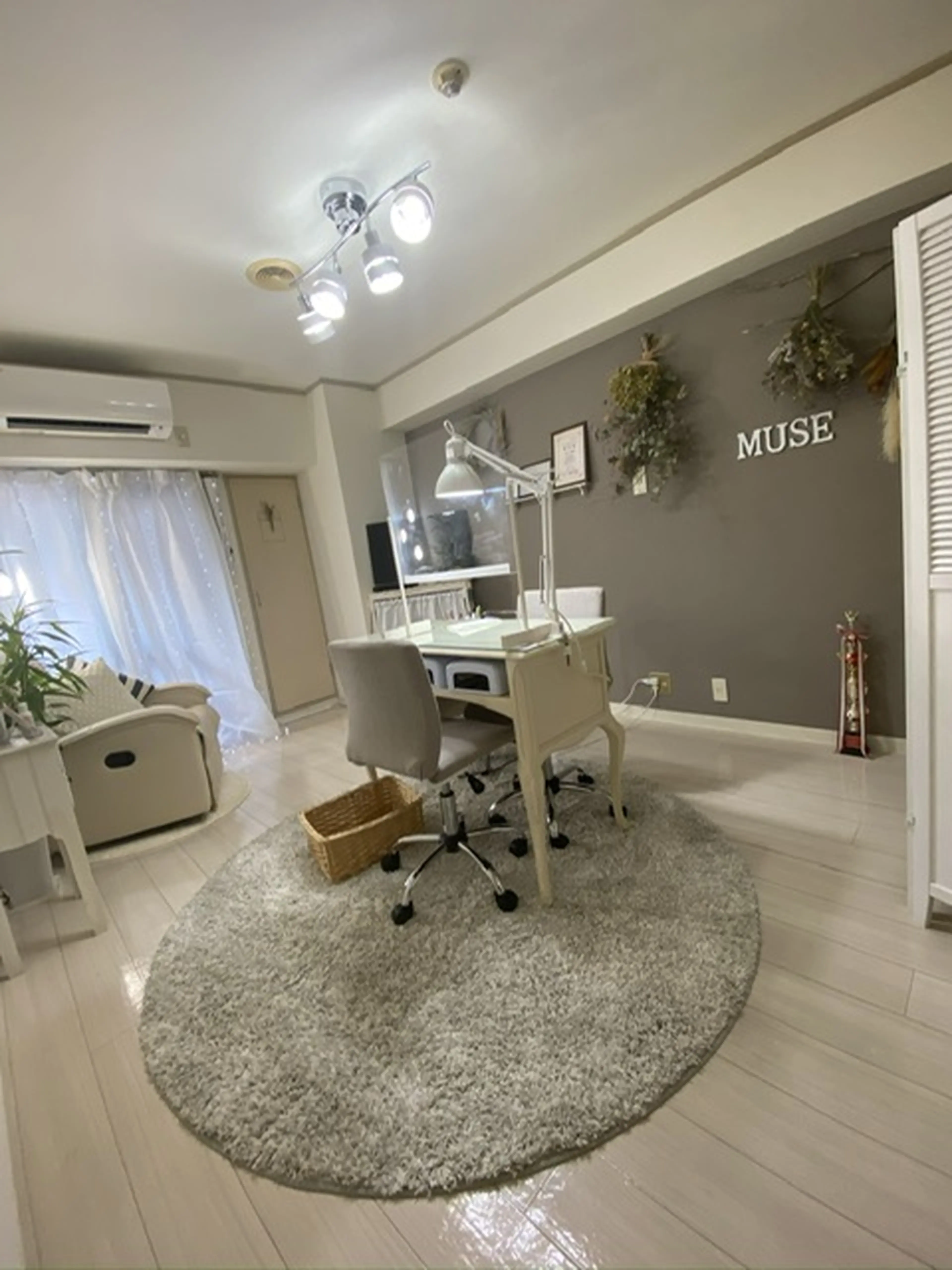 Nail salon&school Museの内観・外観2