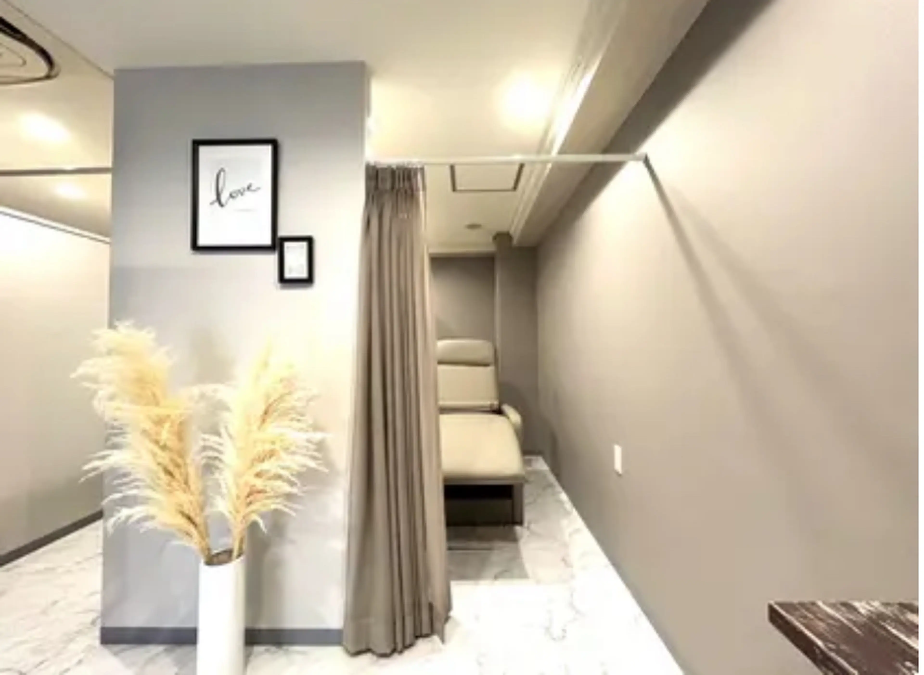 I’ck札幌店の内観・外観1