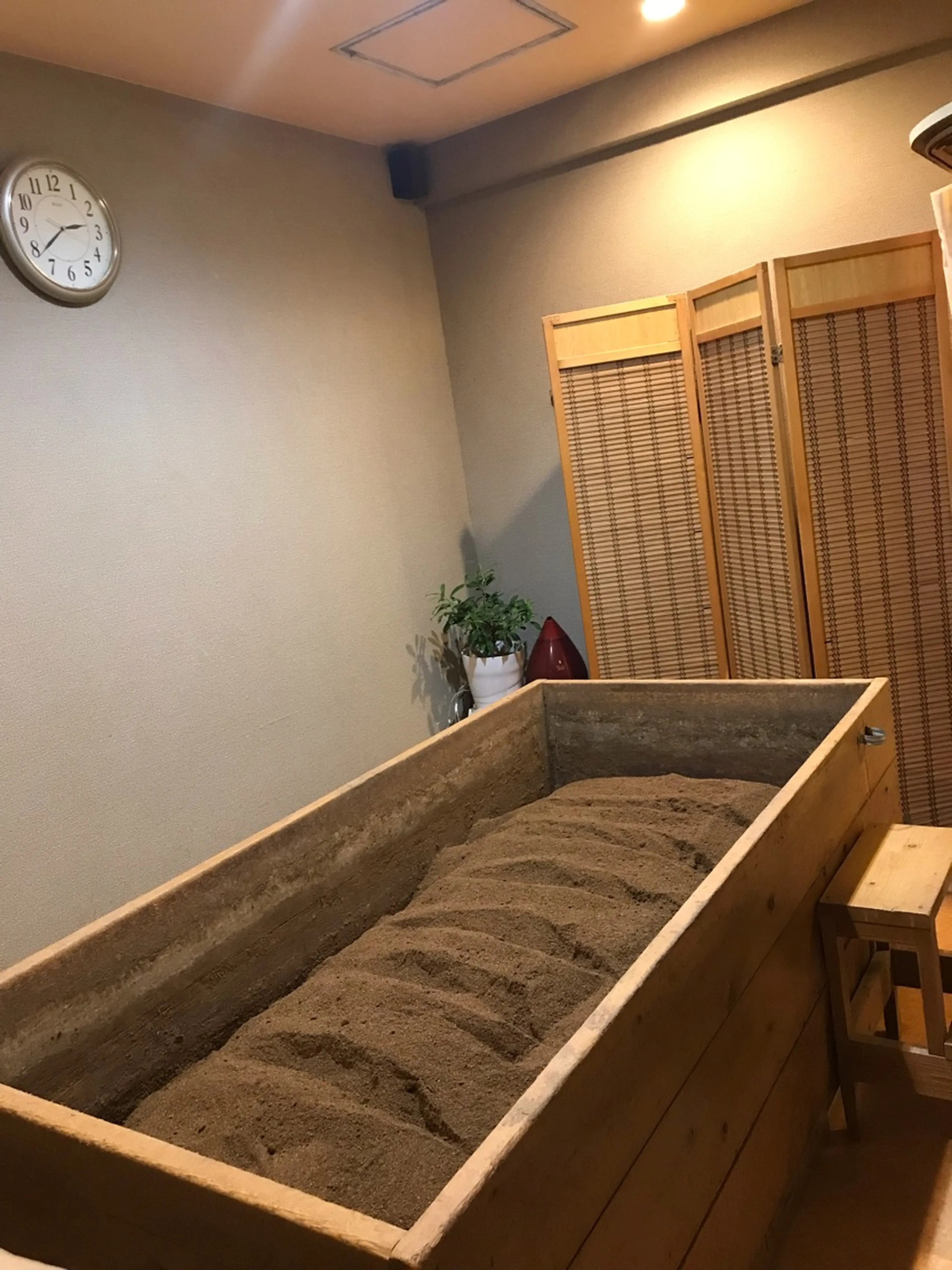 米ぬか100%酵素風呂 梅の内観・外観1