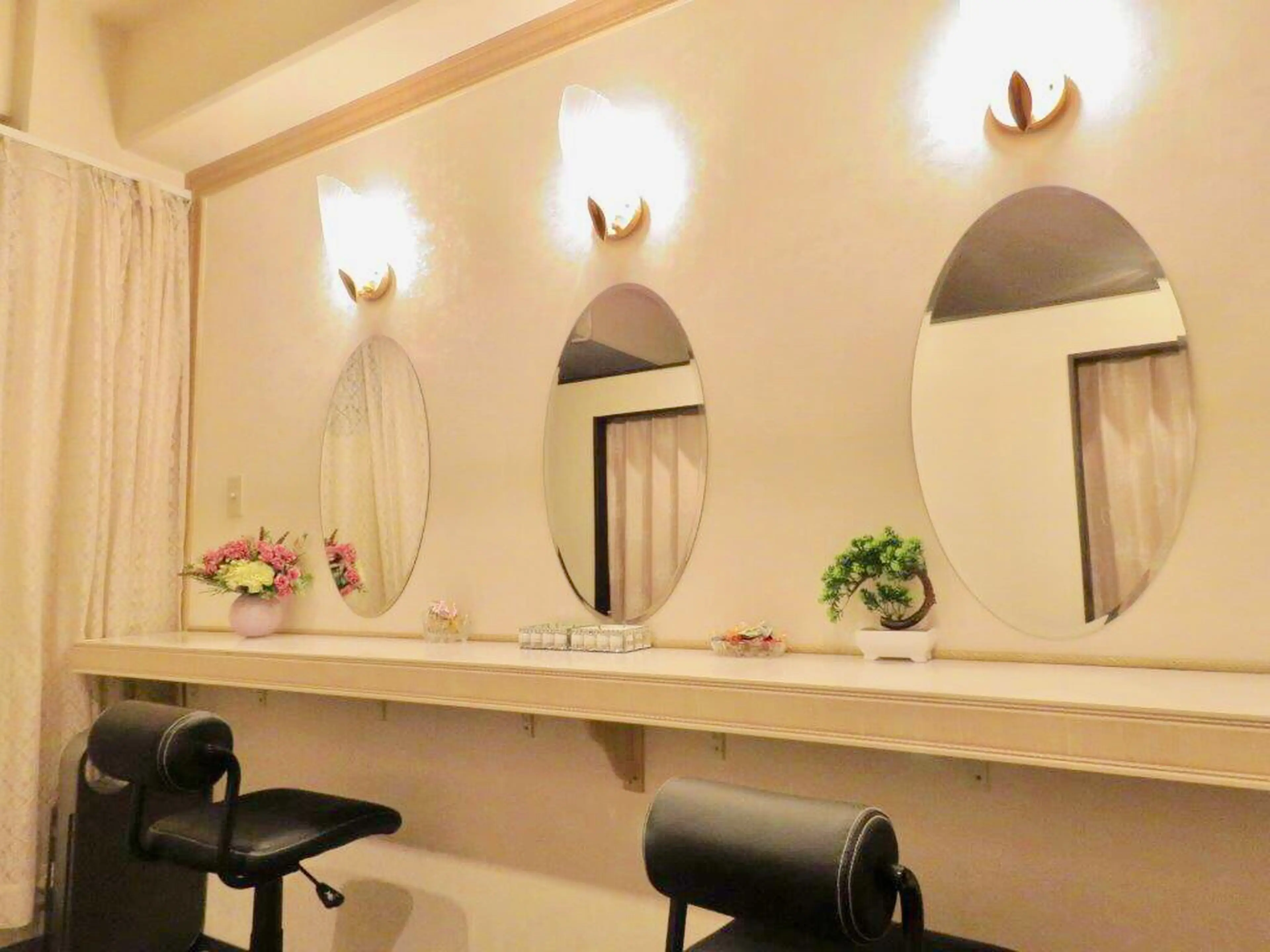 リラクゼーションサロン　oasis上野店の内観・外観3