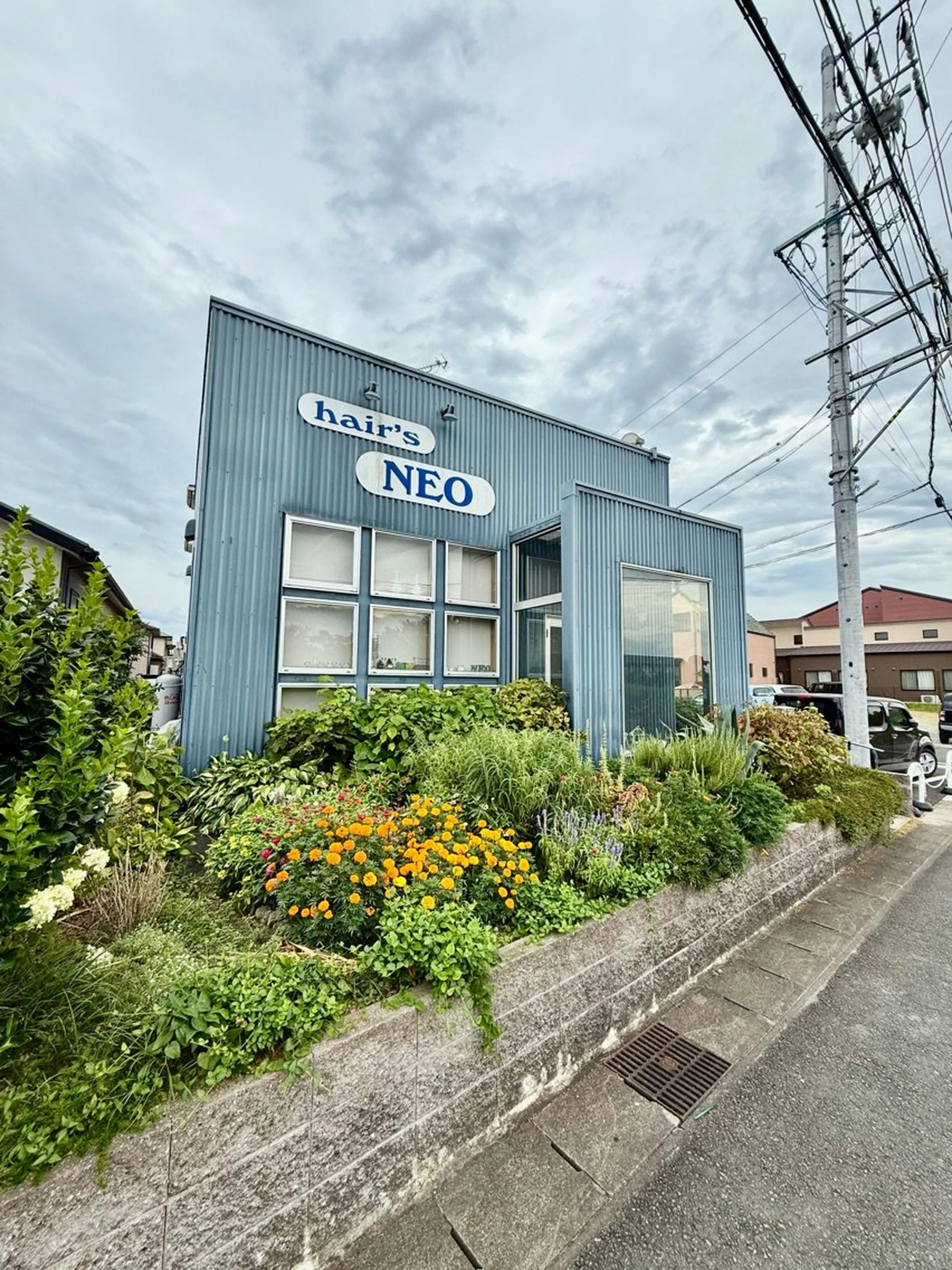 ヘアーズネオの内観・外観1