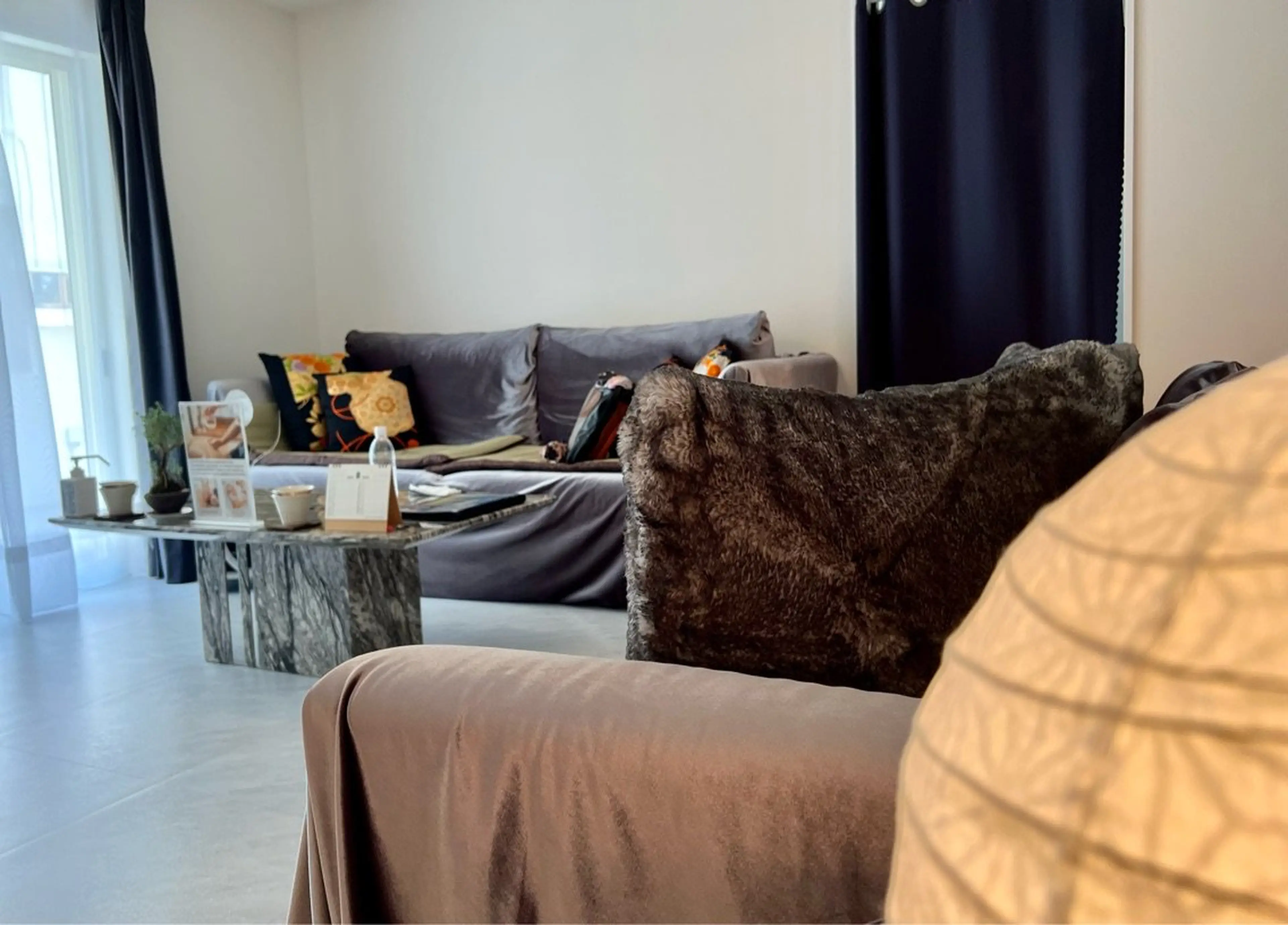 白金Zeus  ビューティ&ヘルスの内観・外観1