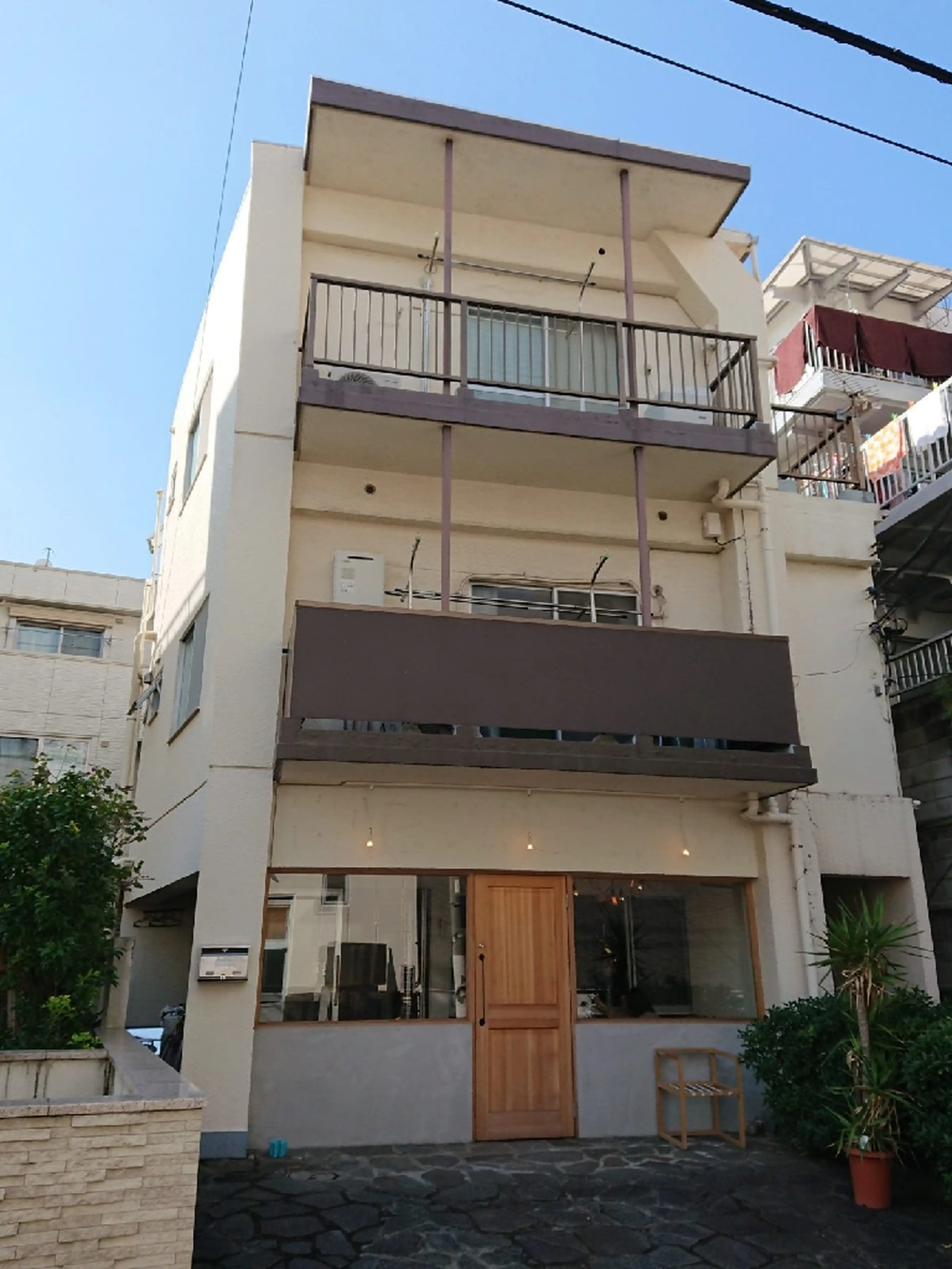 TAKANAWAネイルの内観・外観1