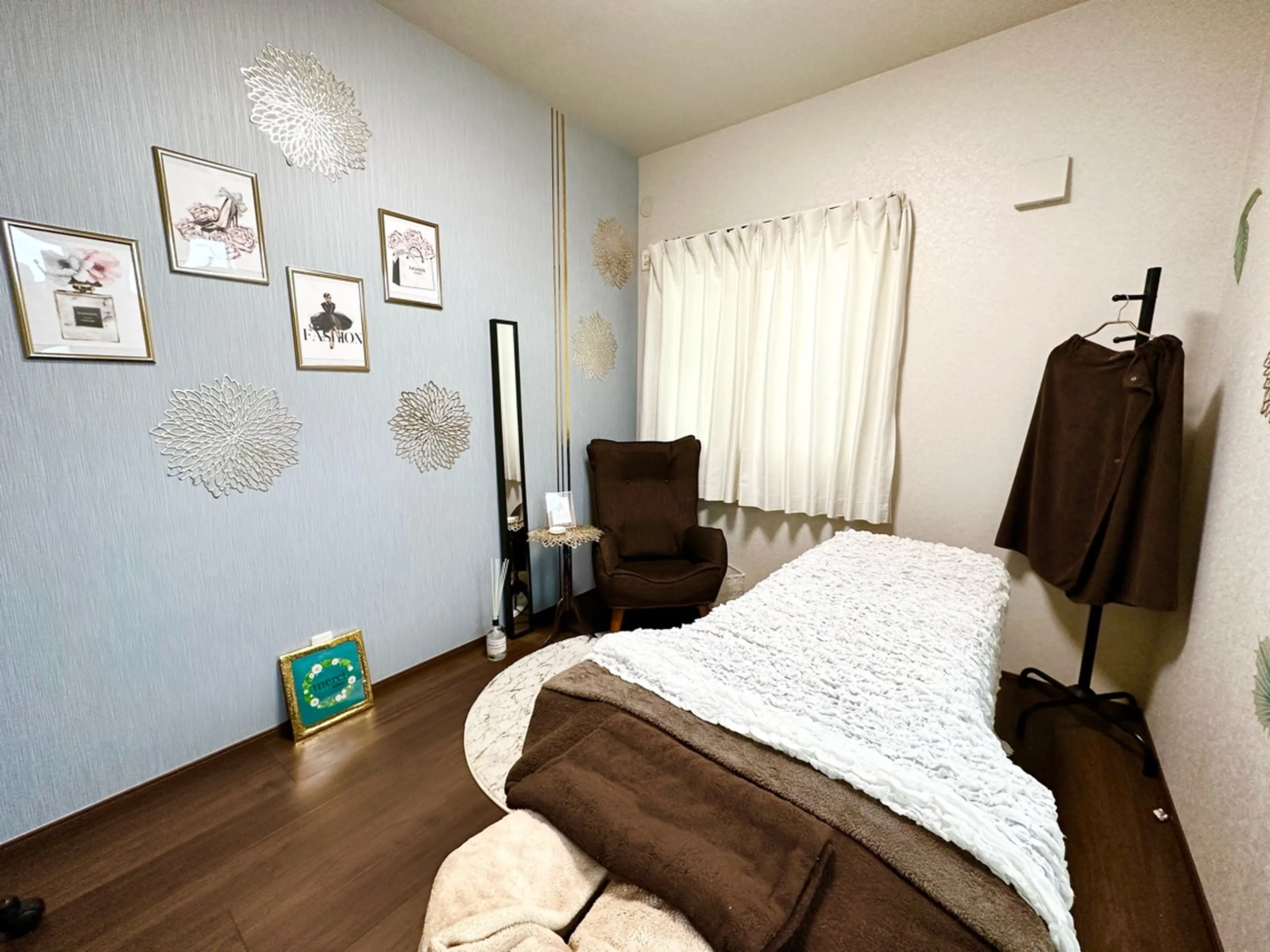 merci  salonの内観・外観1