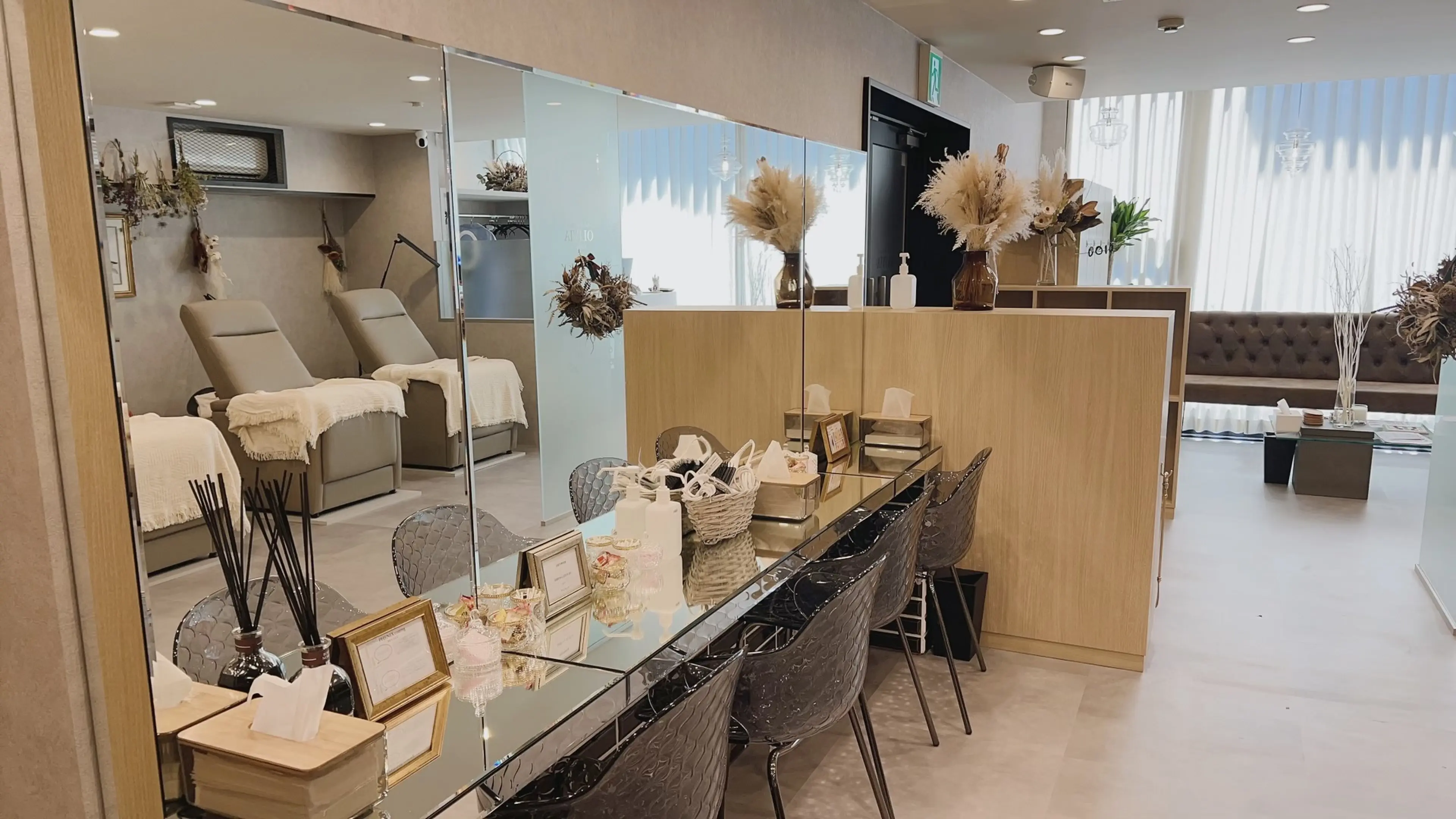 OLIVIA GINZAの内観・外観2