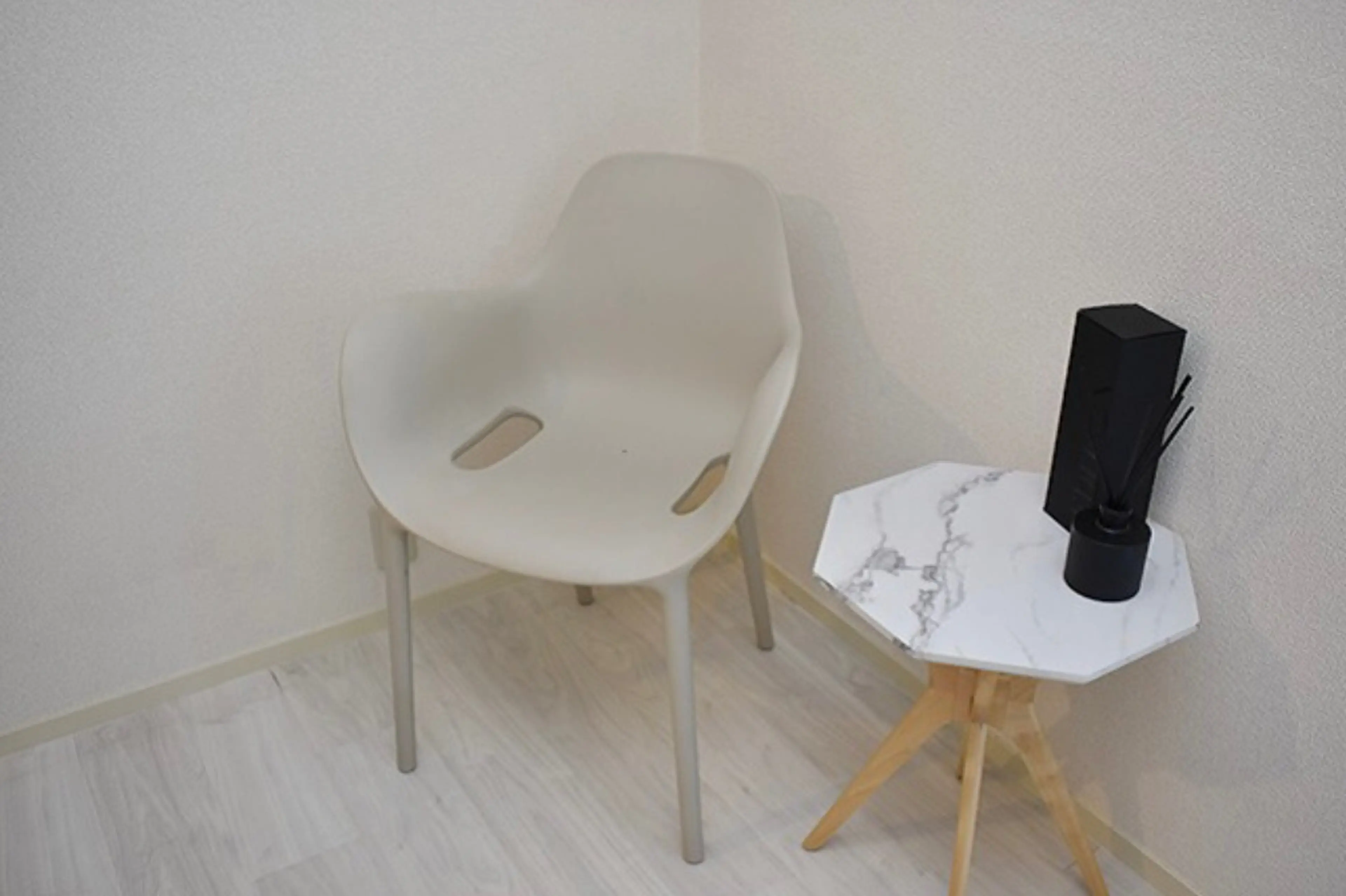 冷却ドライヘッドスパivyの内観・外観2