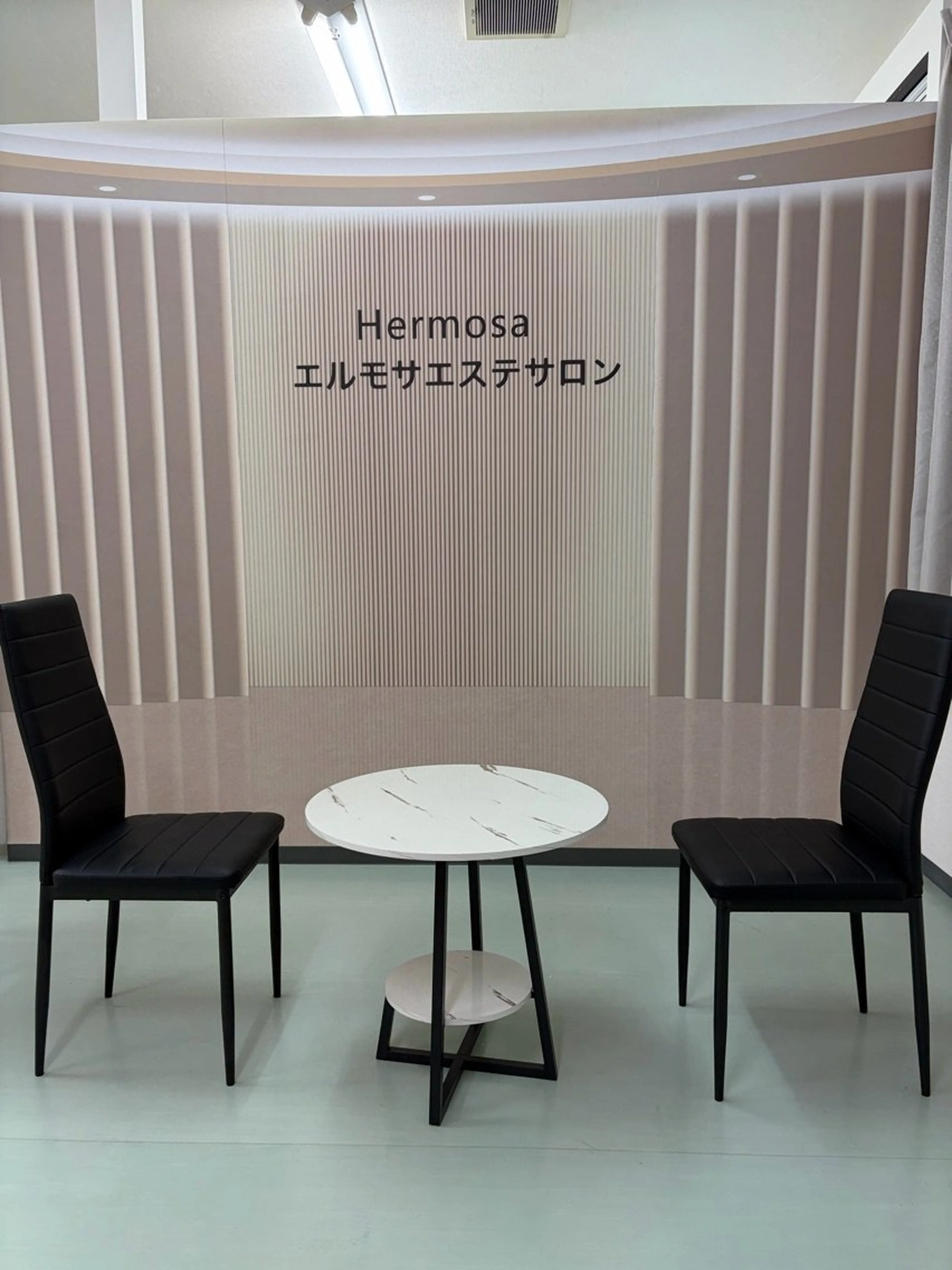 エルモサ痩身脱毛　西八王子店の内観・外観1