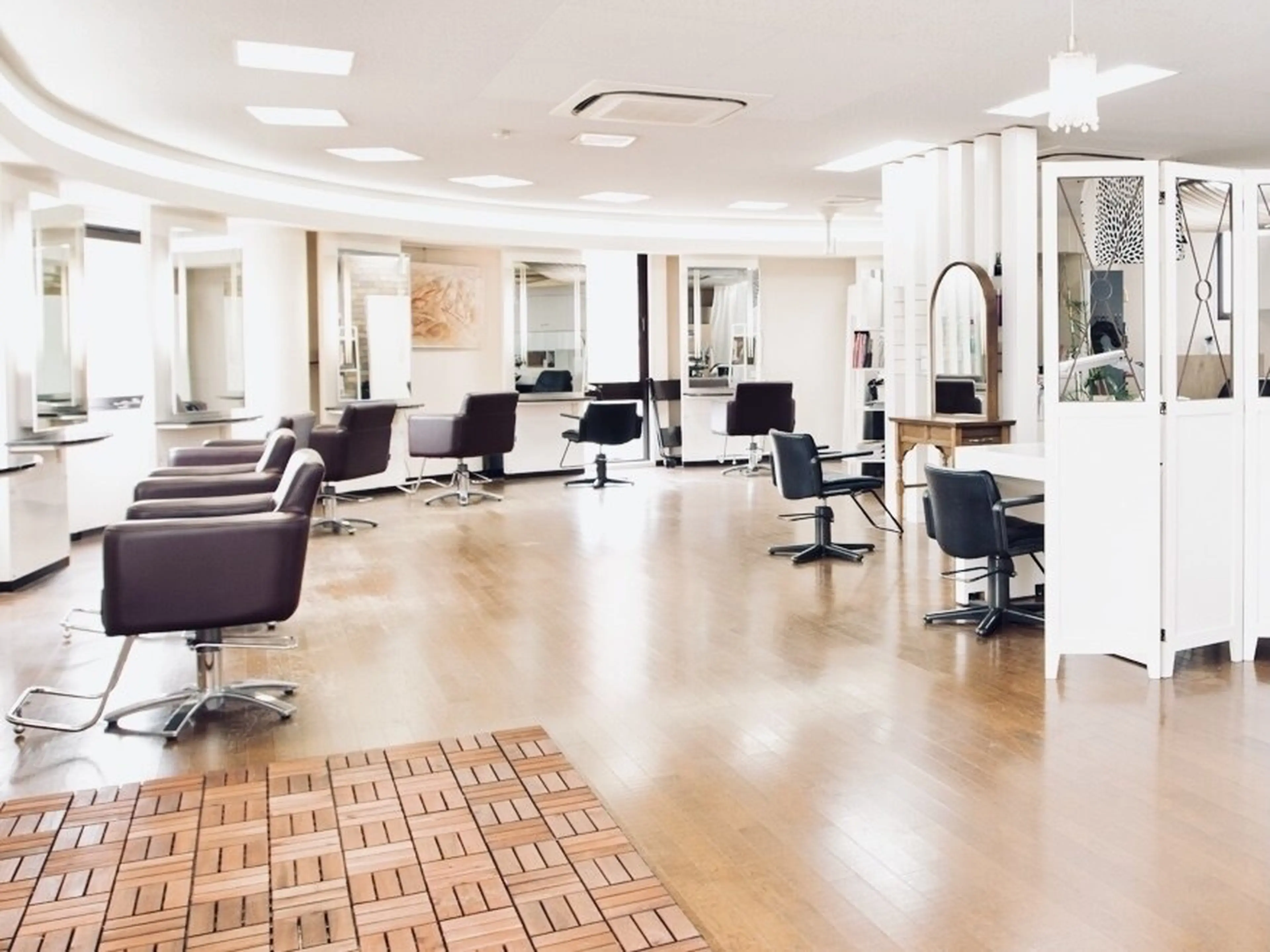 C-HOUSEの内観・外観2