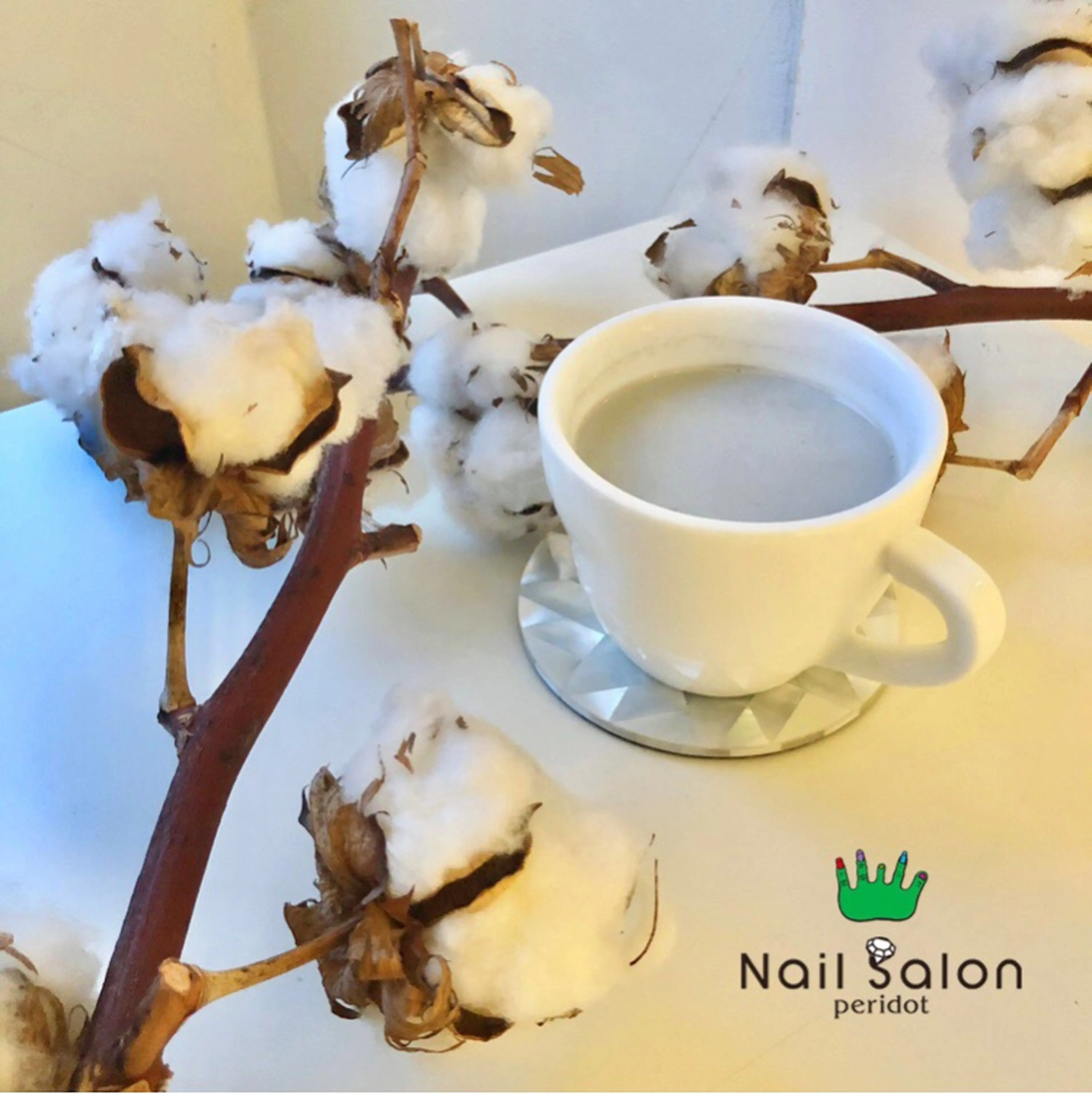 ネイルサロンペリドットの内観・外観2