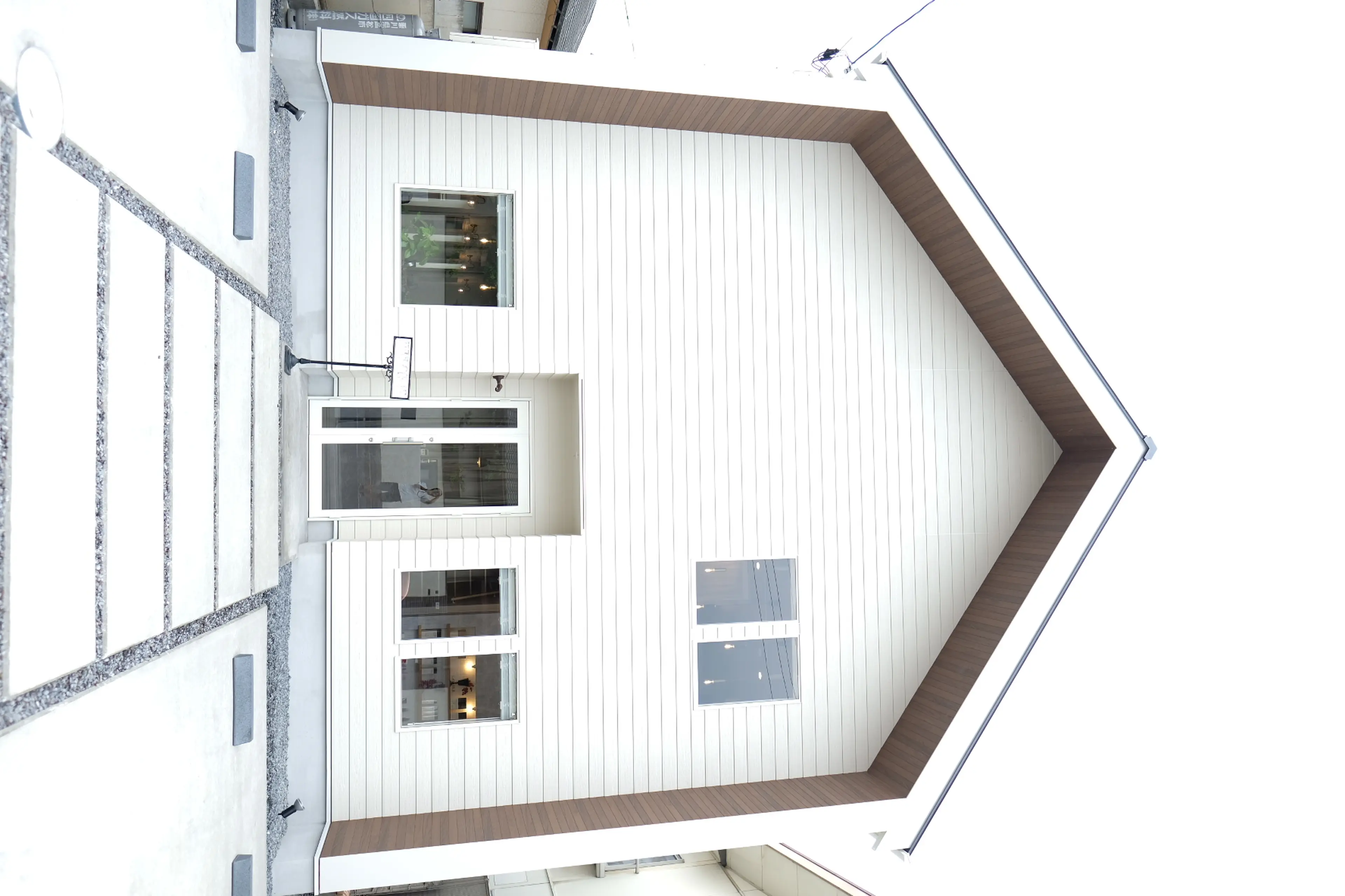 Lampの内観・外観3