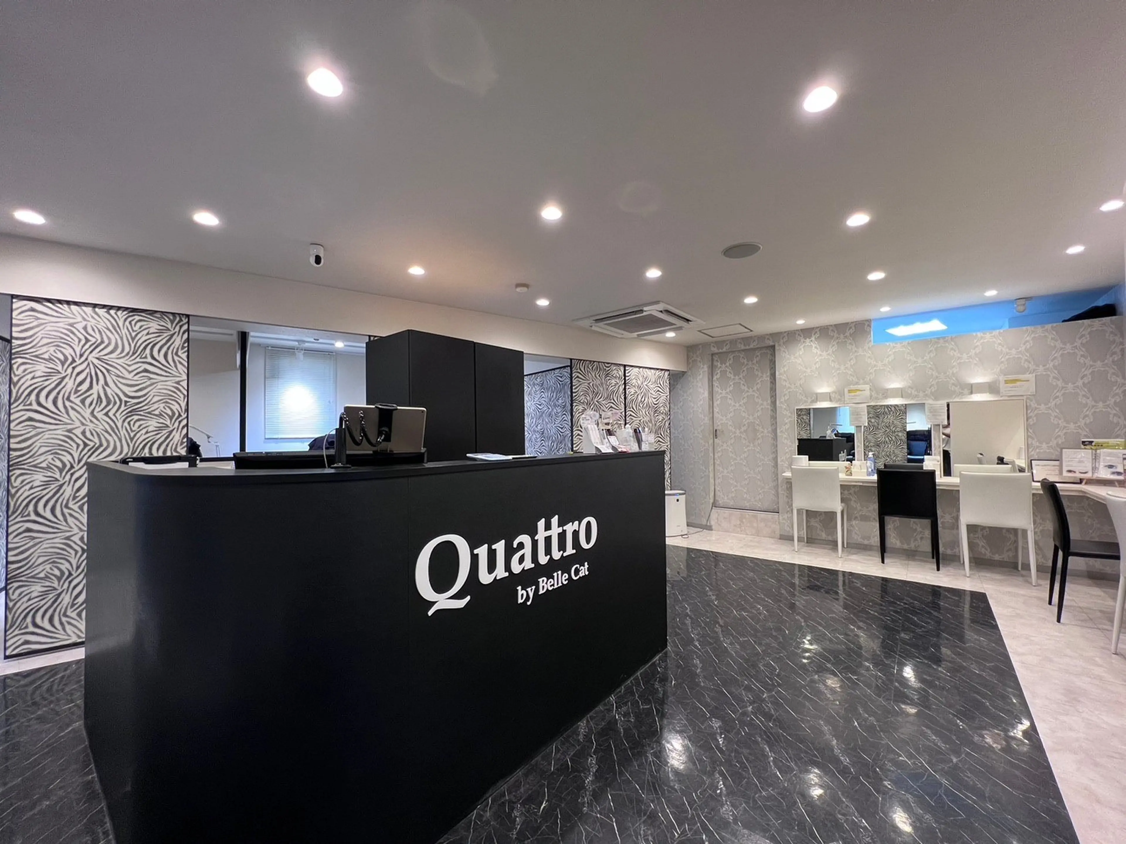 Quattro BelleCat 【クワトロベルキャット】の内観・外観1