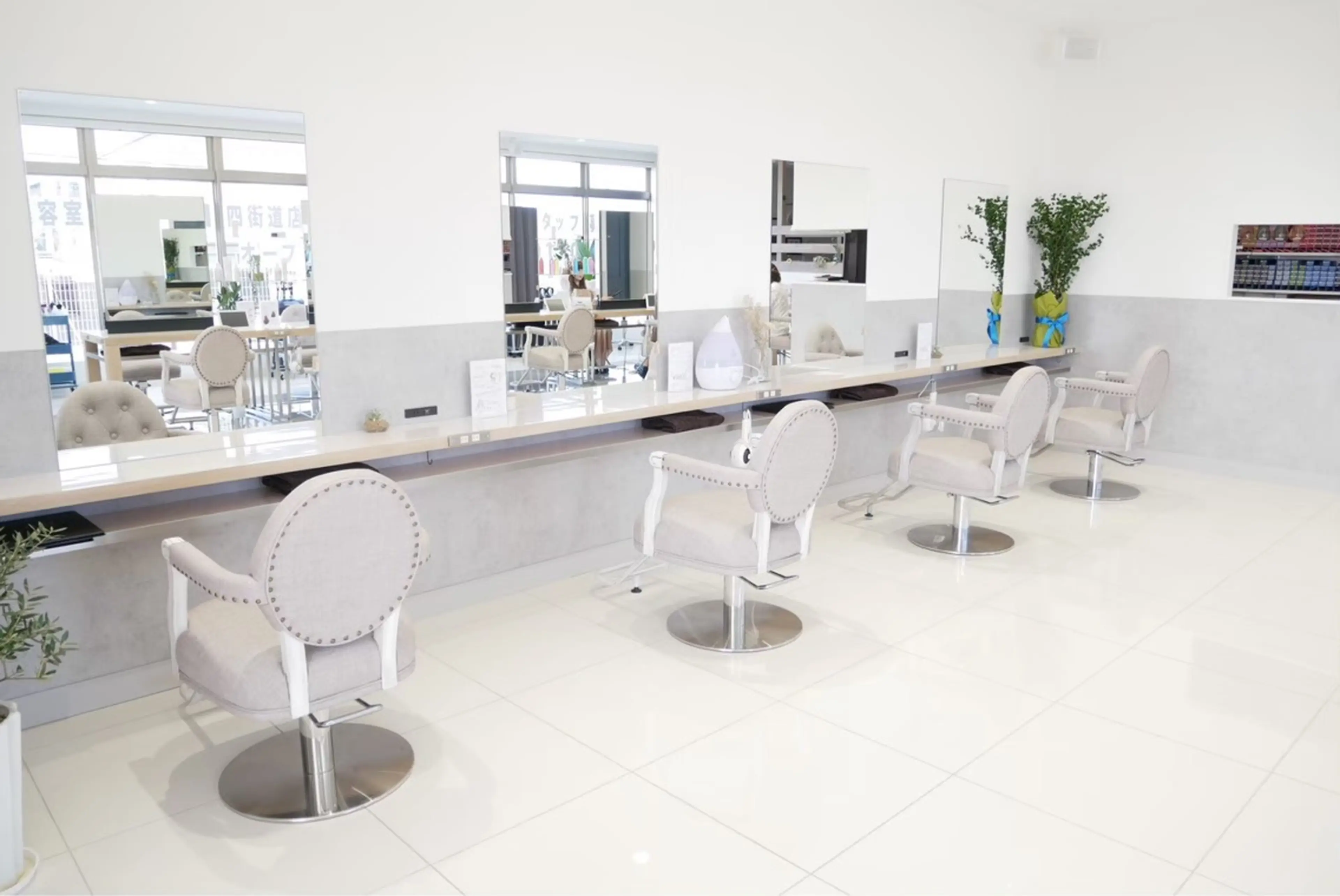 EARTH coiffure beauté 四街道もねの里モール店の内観・外観3