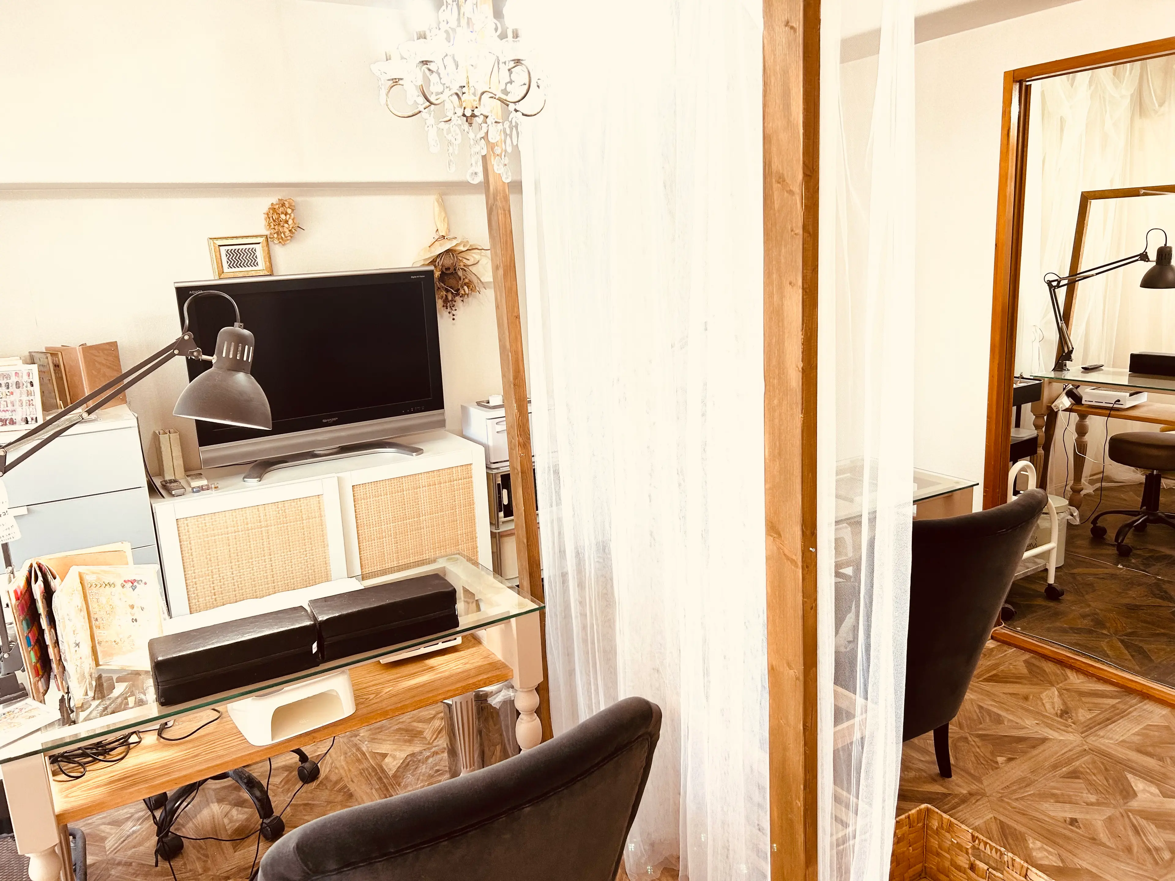 pas á pas nail【パザパネイル】の内観・外観3