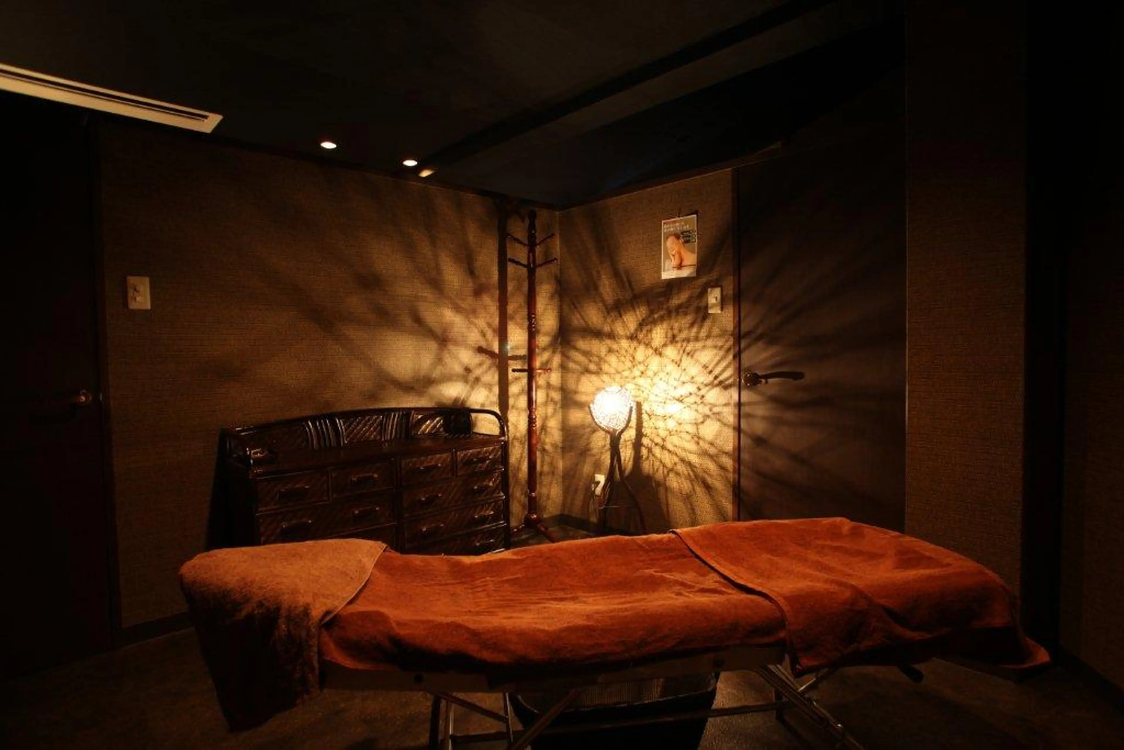 美肌脱毛専門サロンDione岸和田店の内観・外観2