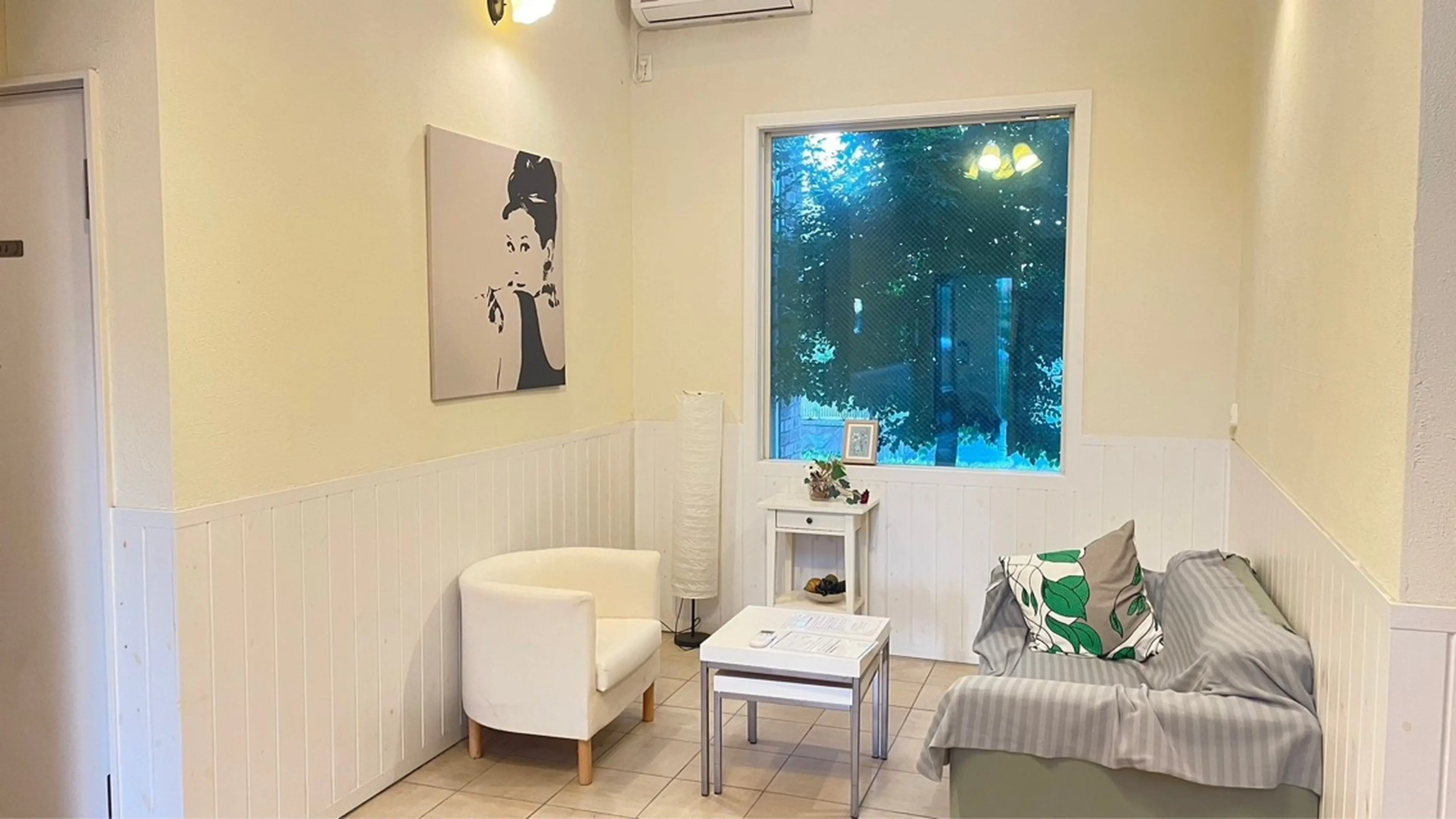 まつげパーマ専門店　LENTEの内観・外観2